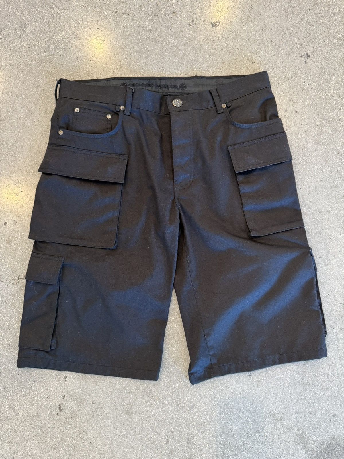 Chrome Hearts Chrome Hearts Cargo Shorts Size US 36 / EU 52 - 1 Thumbnail