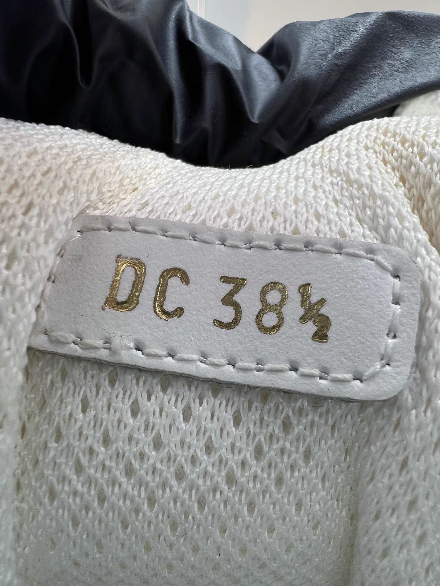 Dior DIOR Gray & White Oblique Sneakers Size US 8.5 / IT 38.5 - 7 Thumbnail