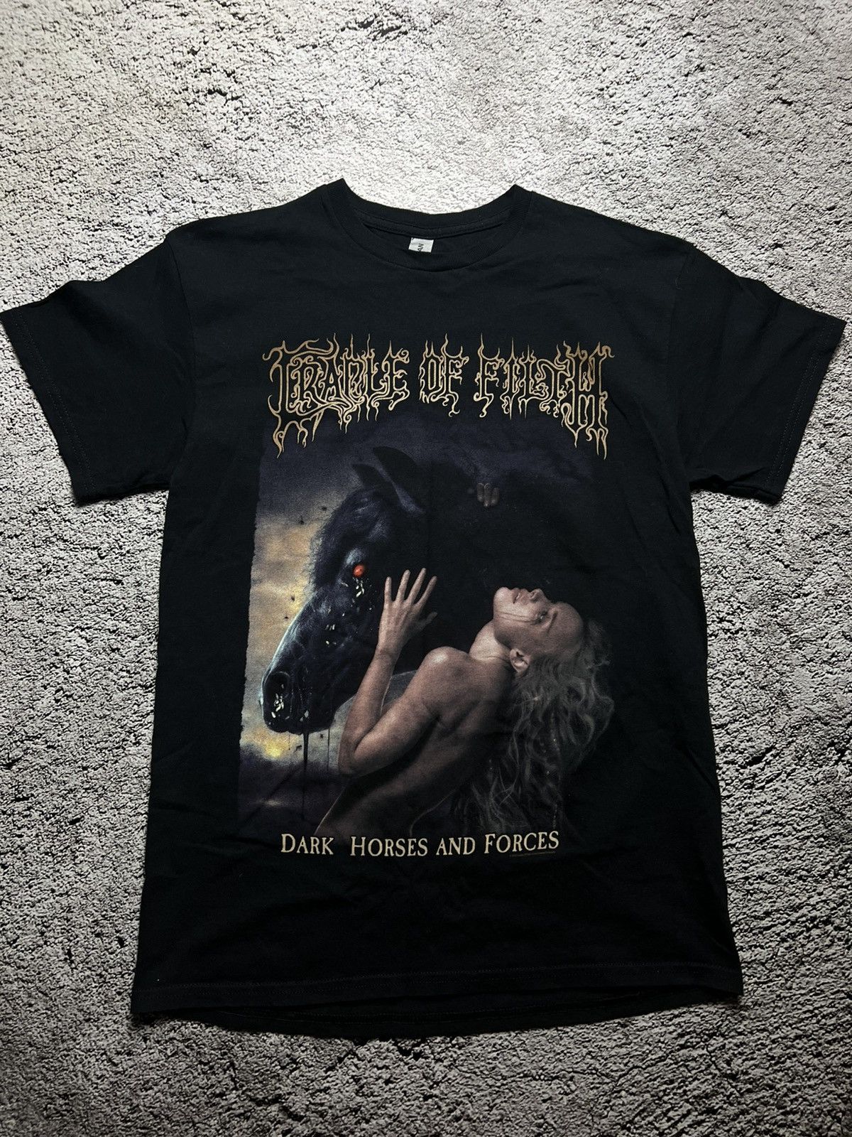 Gildan Cradle of filth dark horses and forces UK Europe tour tee Size US M / EU 48-50 / 2 - 1 Thumbnail