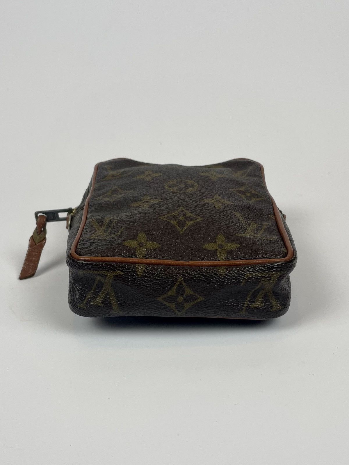Louis Vuitton Louis Vuitton Danube Size ONE SIZE - 6 Thumbnail