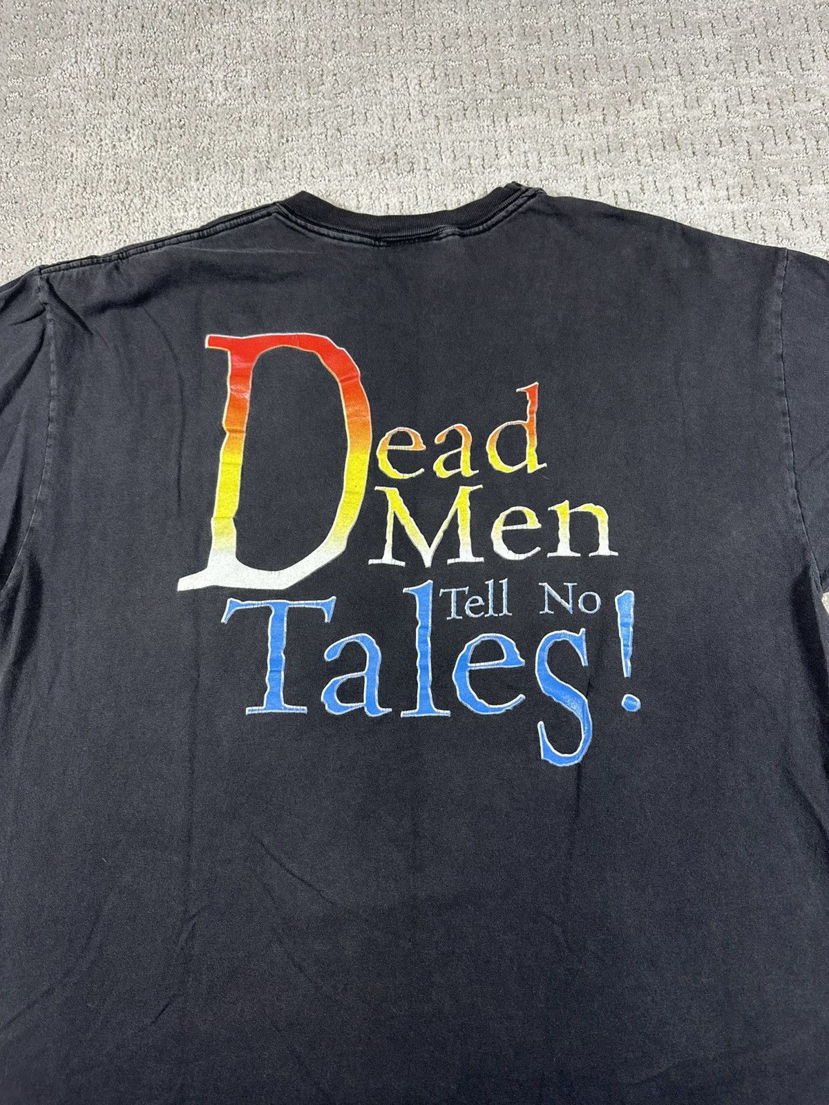 Disney Disney Pirates Of The Caribbean Mickey Donald Goofy T-Shirt Size US XL / EU 56 / 4 - 6 Thumbnail