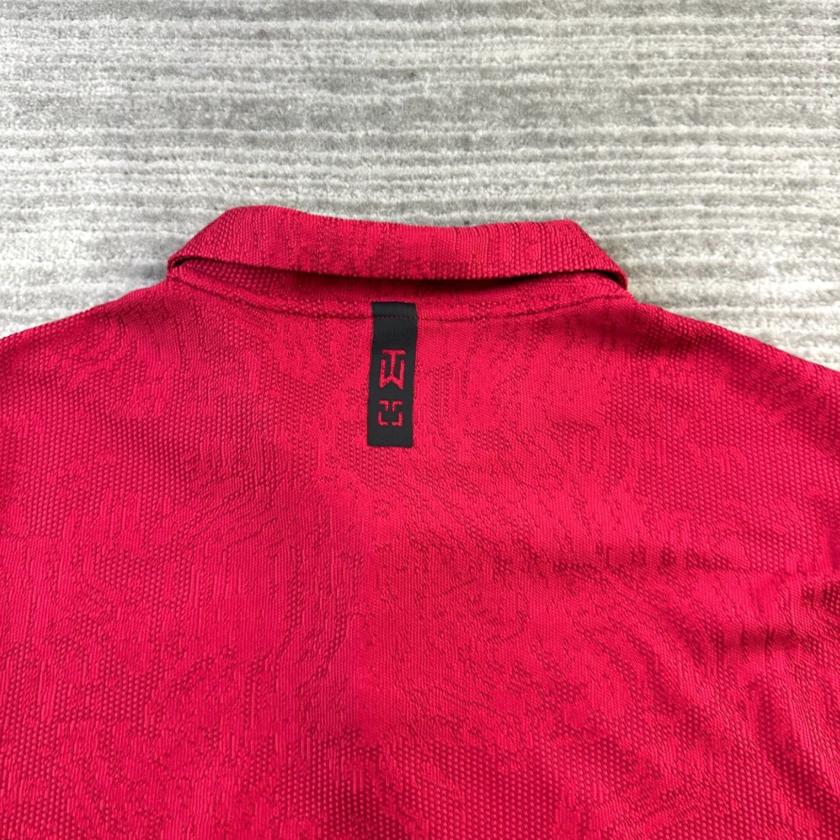 Nike Nike Tiger Woods Polo Shirt Mens Large Red Dri-Fit Jacquard Golf Shirt Activewear Short Sleeve Nike Dri-Fit Size US L / EU 52-54 / 3 - 6 Thumbnail