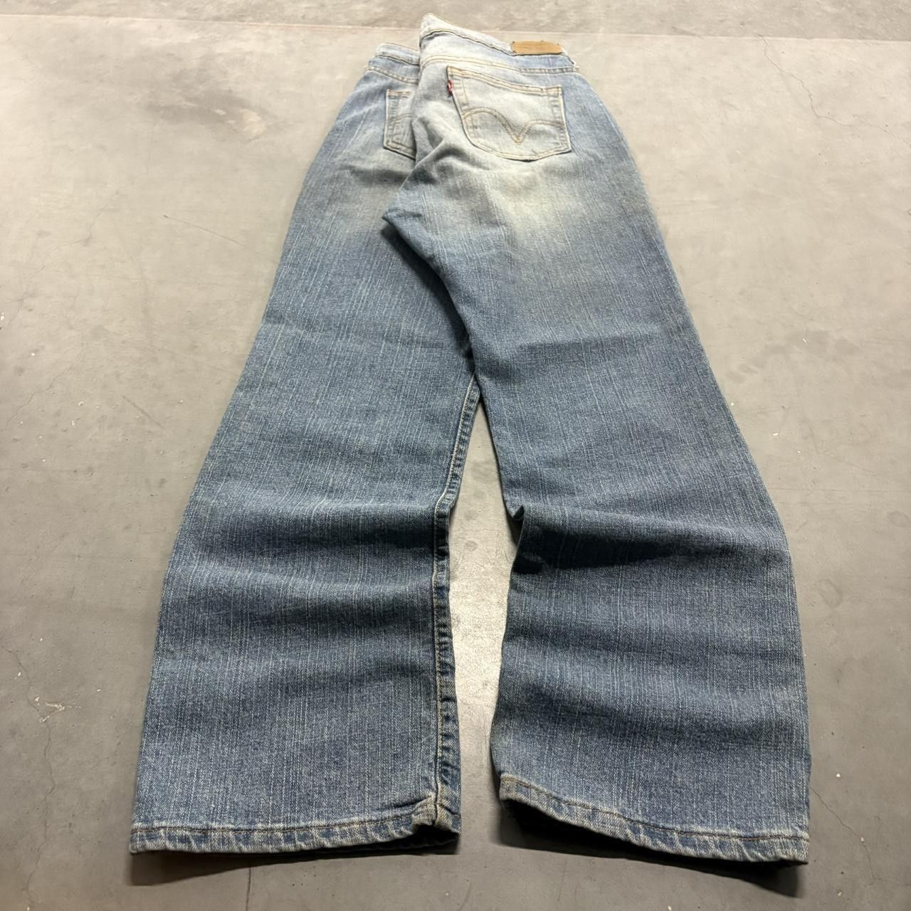Levi's Crazy Vintage Y2K/2000s Levis 505 Straight Leg Streetwear Medium Blue Wash Denim Jeans! Size US 32 / EU 48 - 4 Thumbnail