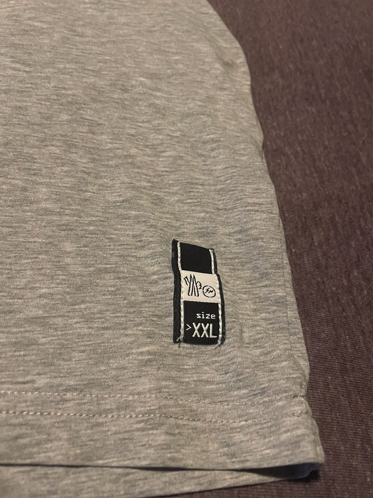Moncler Moncler Hiroshi Fujiwara Essential Tee Size US XXL / EU 58 / 5 - 3 Thumbnail