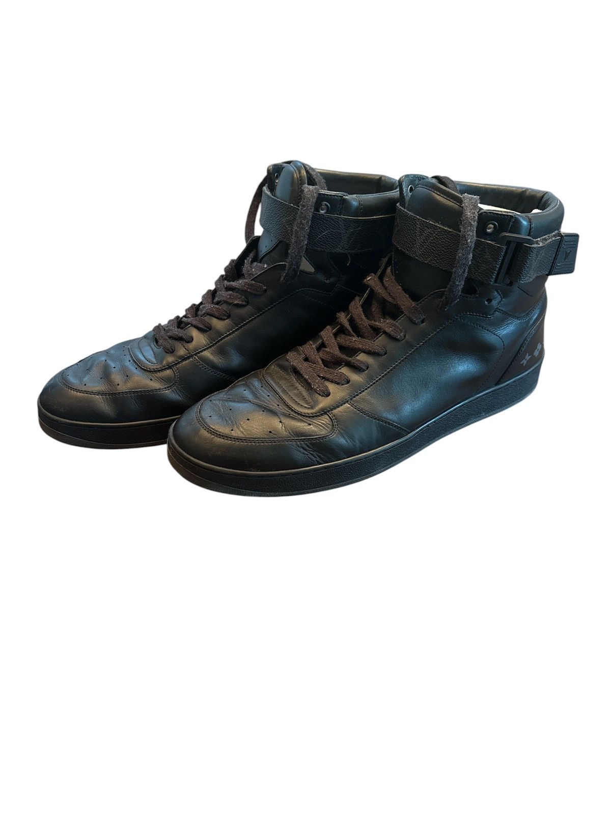 Louis Vuitton Louis Vuitton High Top Sneaker Size US 11.5 / EU 44-45 - 1 Thumbnail