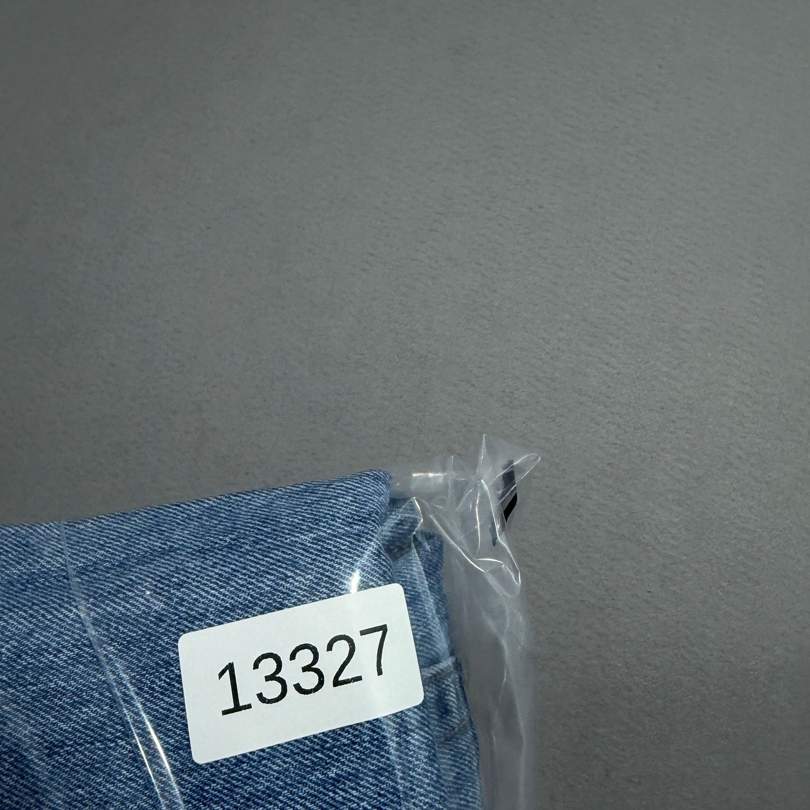 Levi's Vintage Levis 501xx Jeans Men's 32x29 Blue Straight Fit Size US 32 / EU 48 - 14 Thumbnail