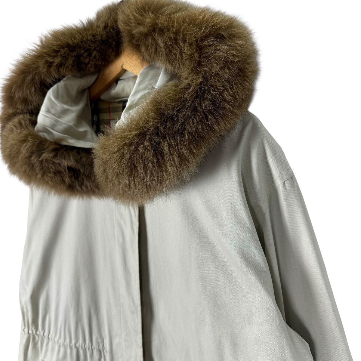 Burberry 🌟BURBERRY FUR HOODIE NOVA CHECK JACKET Size M / US 6-8 / IT 42-44 - 5 Thumbnail
