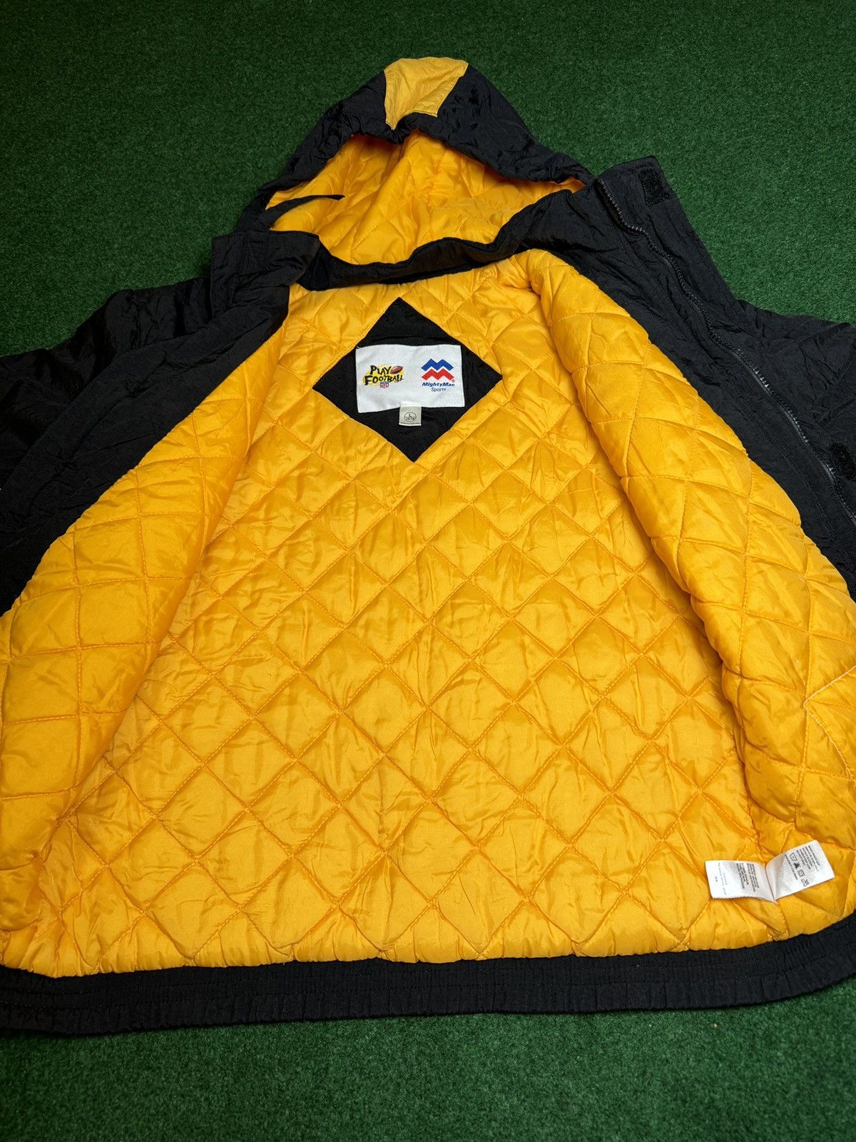 NFL × Starter × Vintage Vintage 90s Pittsburgh Steelers Retro Starter Puffer Jacket Size US S / EU 44-46 / 1 - 3 Thumbnail