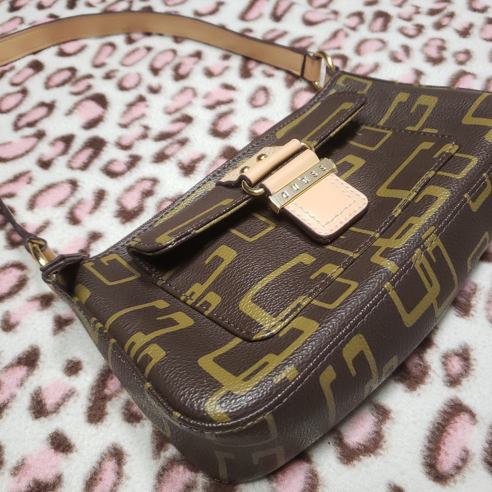 Guess Vintage y2k GUESS Mini Purse hand bag G Leather logo Size ONE SIZE - 2 Thumbnail