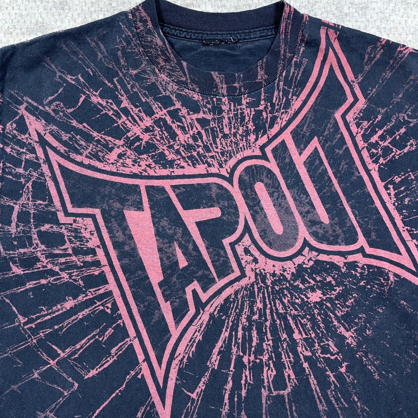 Tapout VINTAGE Tapout Shirt Men L Black AOP Graphic Print Skull USA 90s Punk Gothic Motorcycle All Over Shirt Mens Size US L / EU 52-54 / 3 - 3 Thumbnail