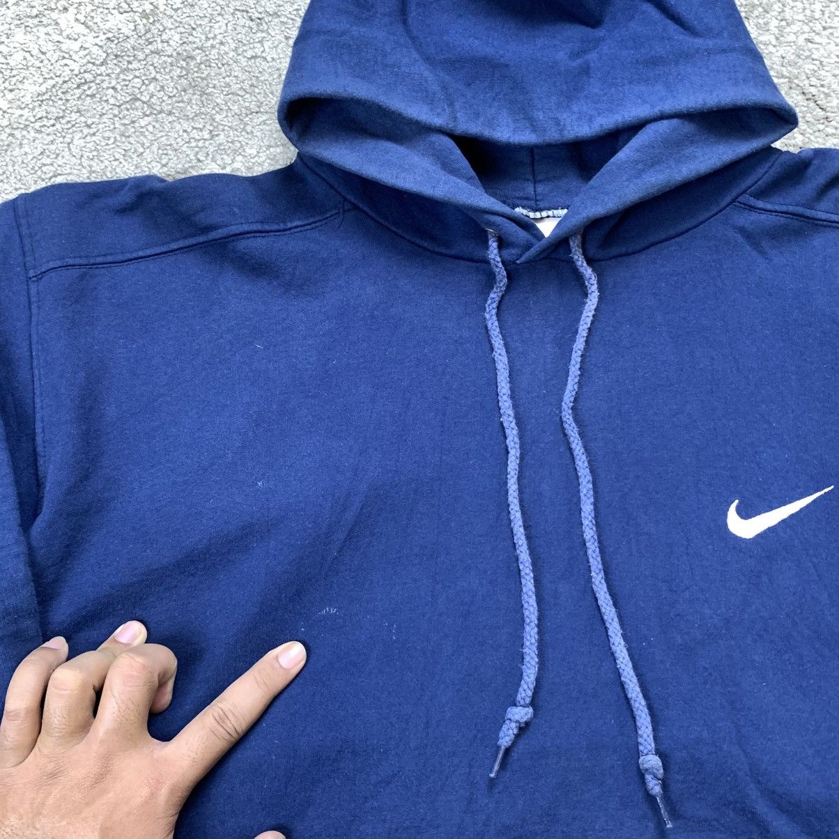 Nike NIKE Y2K Mini Swoosh Logo Vintage Sweater Hoodies Size US M / EU 48-50 / 2 - 5 Thumbnail