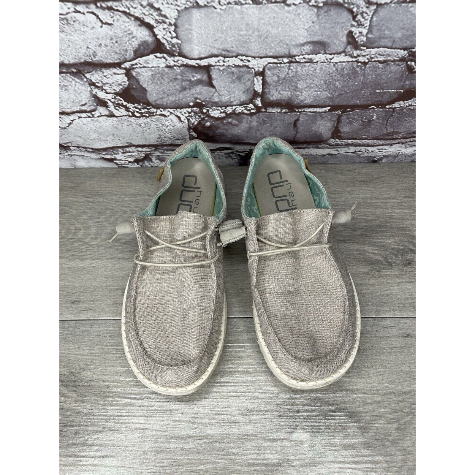 Other Hey Dude Chambray Beige Gray Casual Slip On Casual Shoes Wom Size US 6 / IT 36 - 2 Thumbnail