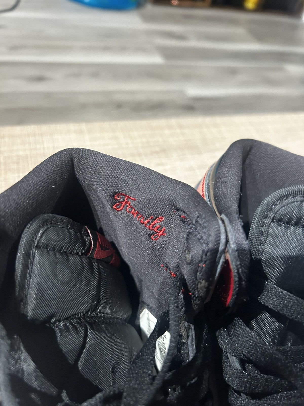Jordan Brand × Nike Jordan 1 Retro High OG Patent bred Size US 5 / EU 37 - 2 Thumbnail
