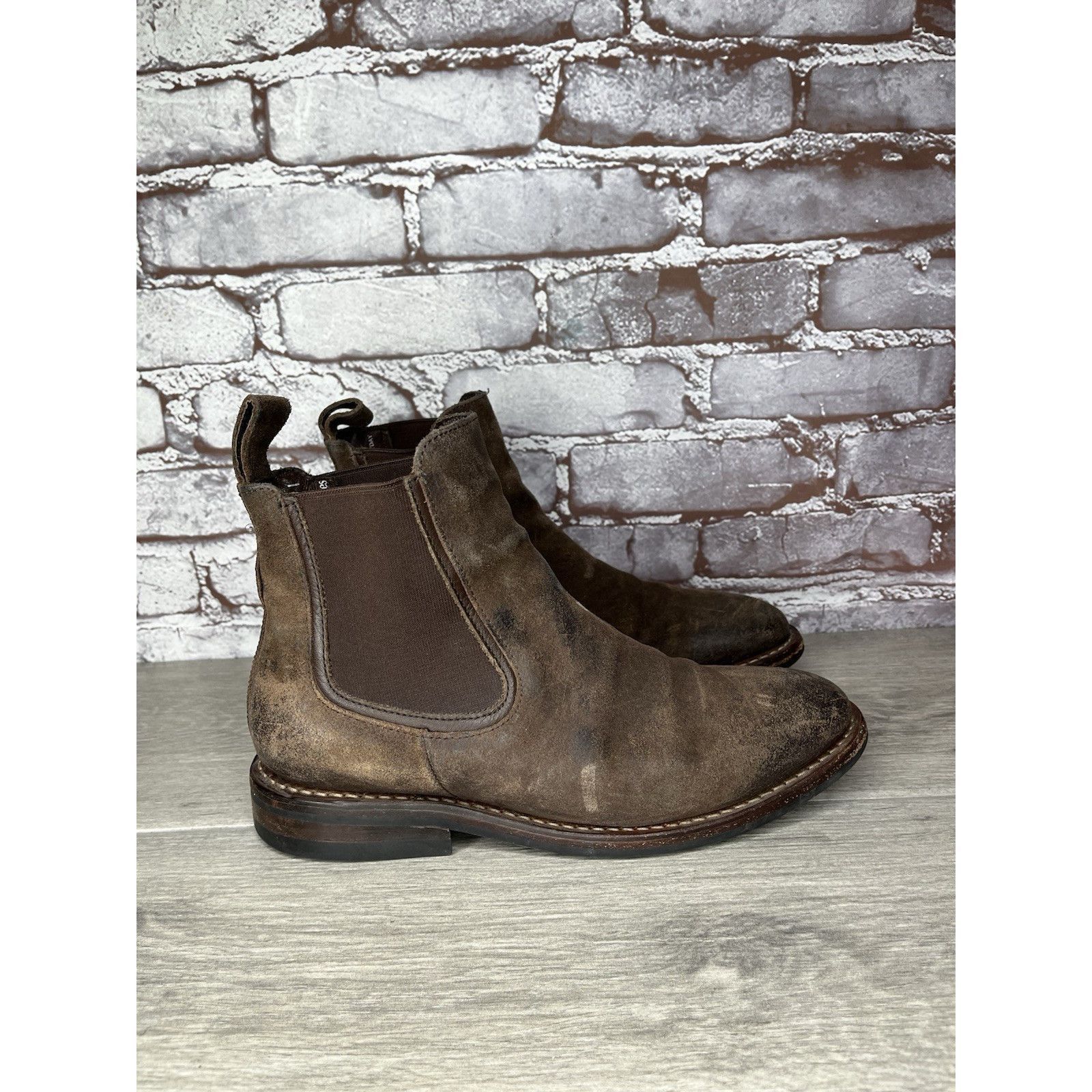 Thursday Boot Company Thursday EveryDay Mocha Brown Suede Leather Chelsea Ankle Bo Size US 6 / EU 39 - 8 Thumbnail