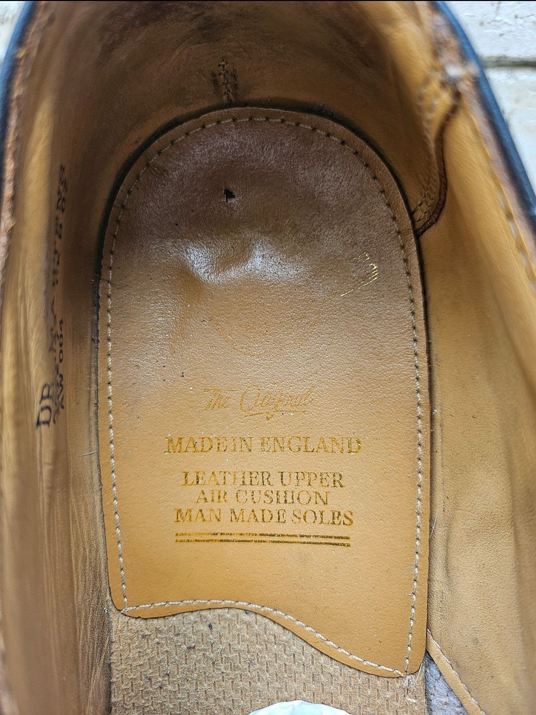 Dr. Martens Rare!! Dr. Martens Vintage Brogue 3989 MIE Size US 8 / EU 41 - 8 Thumbnail