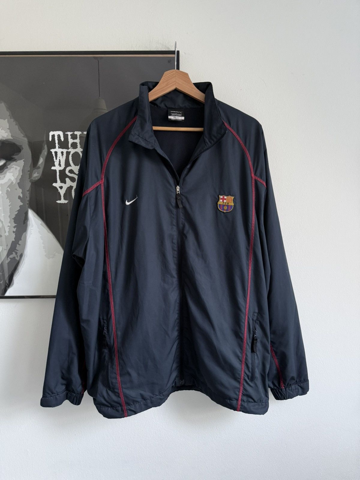 Nike Nike vintage FC Barcelona training jacket Size US L / EU 52-54 / 3 - 1 Thumbnail
