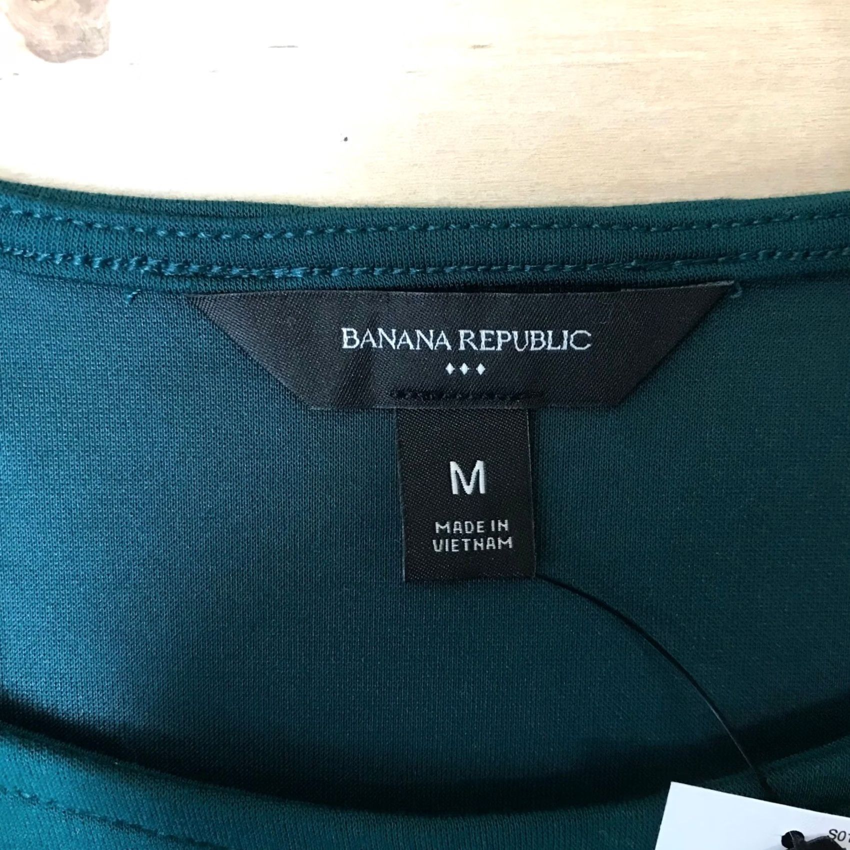 Banana Republic Banana Republic Women Raglan Long Sleeve Top Dark Green Crew Neck Split Cuff M 526311-05-1 Size M / US 6-8 / IT 42-44 - 7 Thumbnail