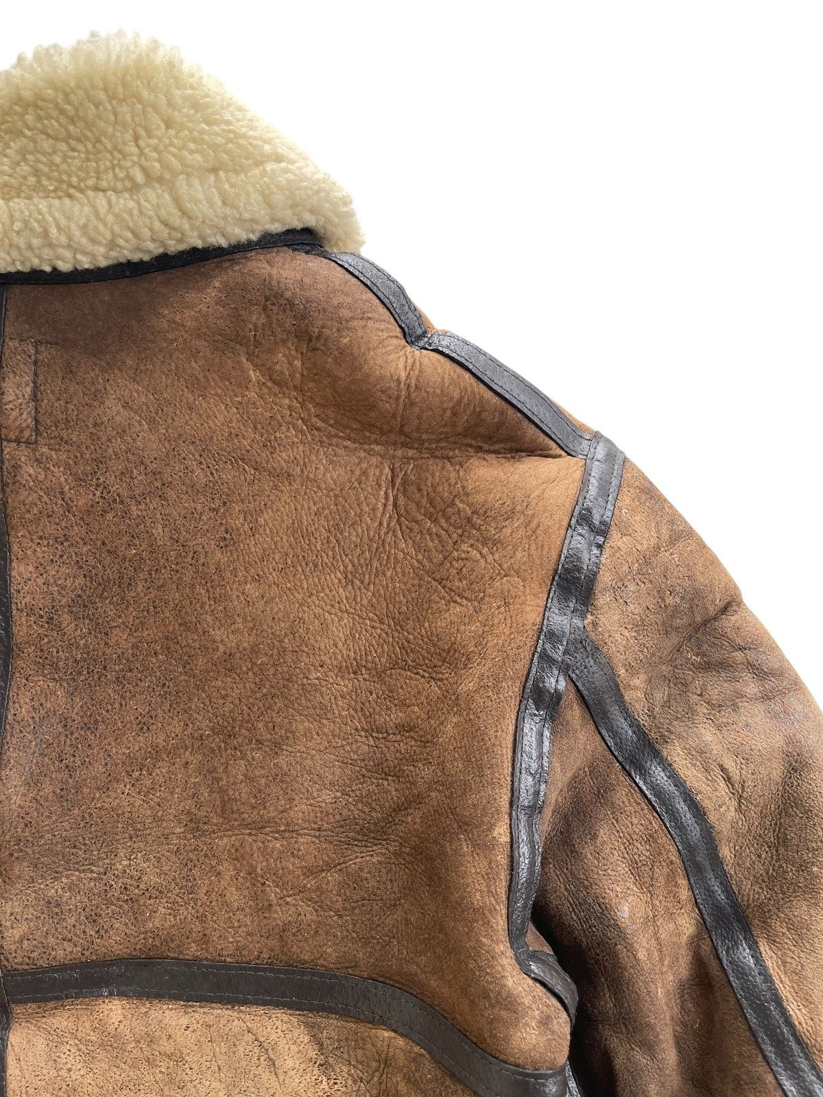 Avirex Avirex Type B-3 Sheepskin Shearling Jacket (size 38) Size US M / EU 48-50 / 2 - 15 Thumbnail