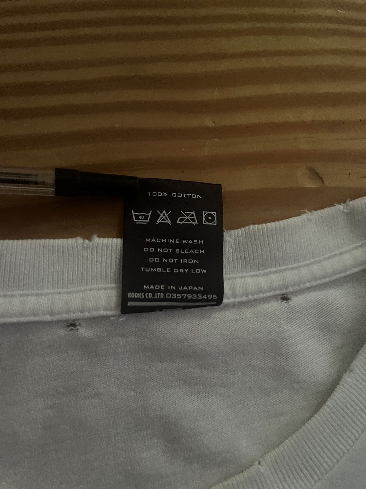 Number (N)ine Number Nine life is a bitch tee Size US M / EU 48-50 / 2 - 6 Thumbnail