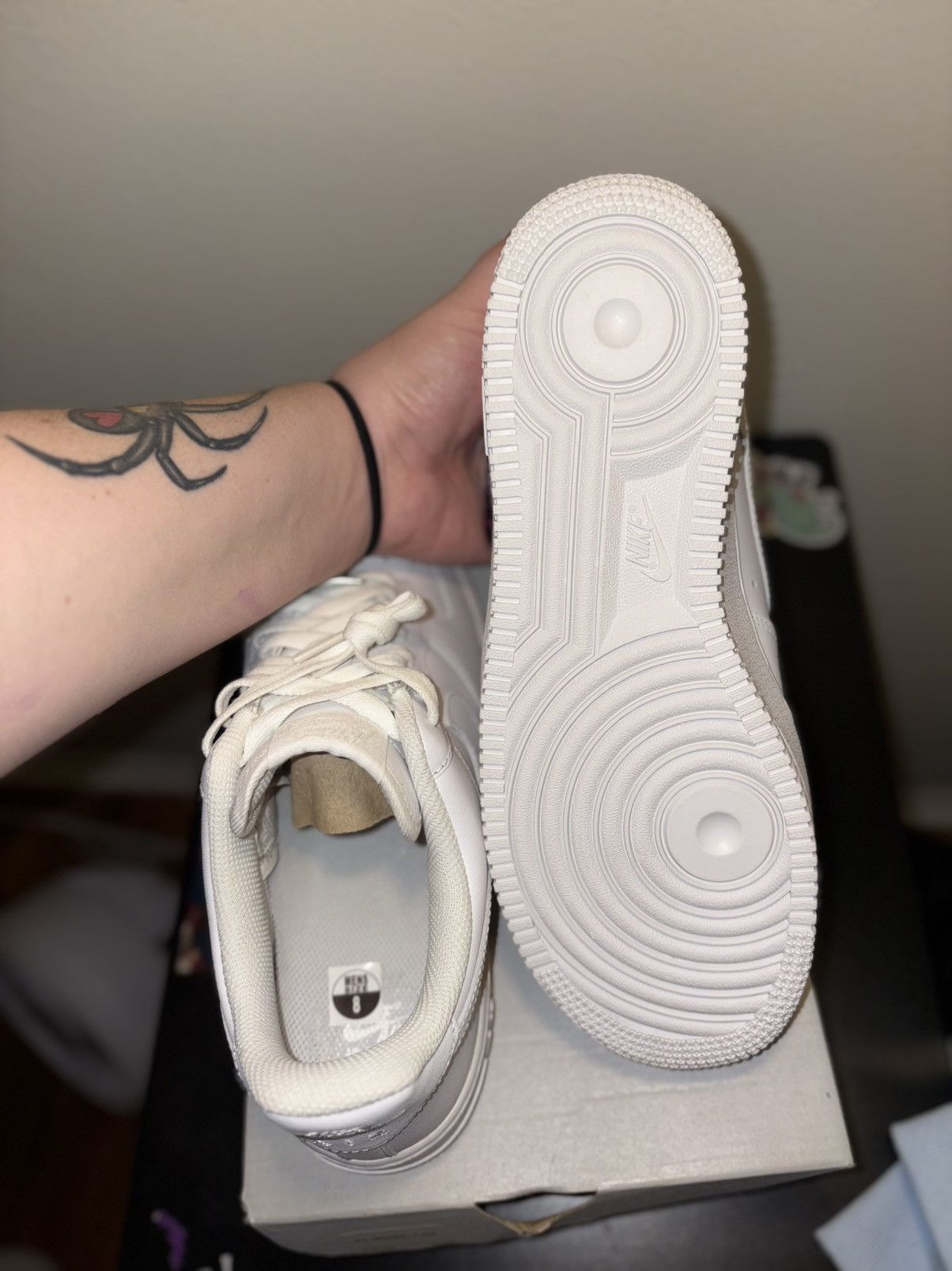 Nike Nike White AF1 Size 8 Size US 8 / EU 41 - 2 Thumbnail