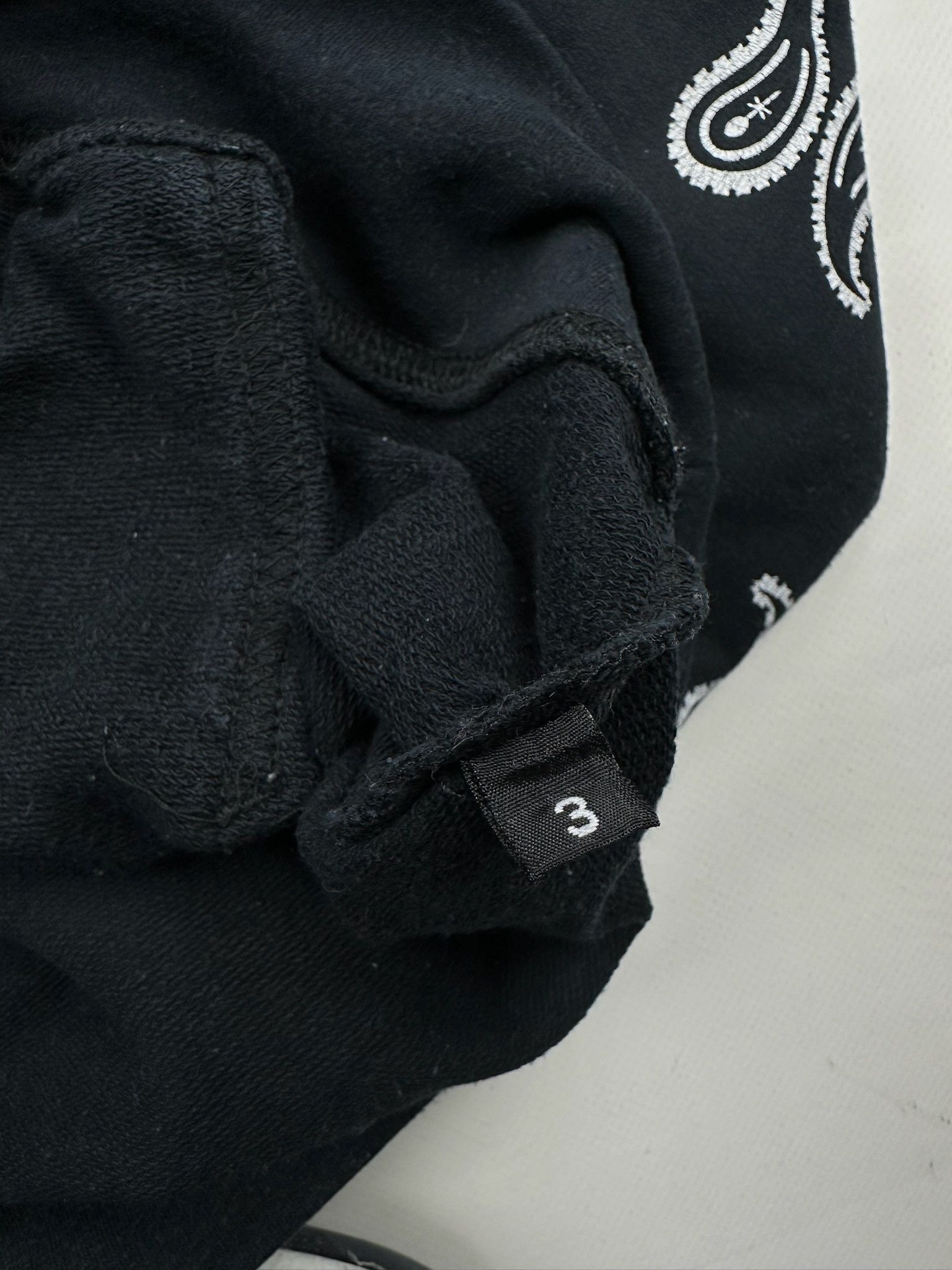 Rhude Rhude OG Paisley Bandana Logo Black Hoodie All Over Print Size US L / EU 52-54 / 3 - 3 Thumbnail