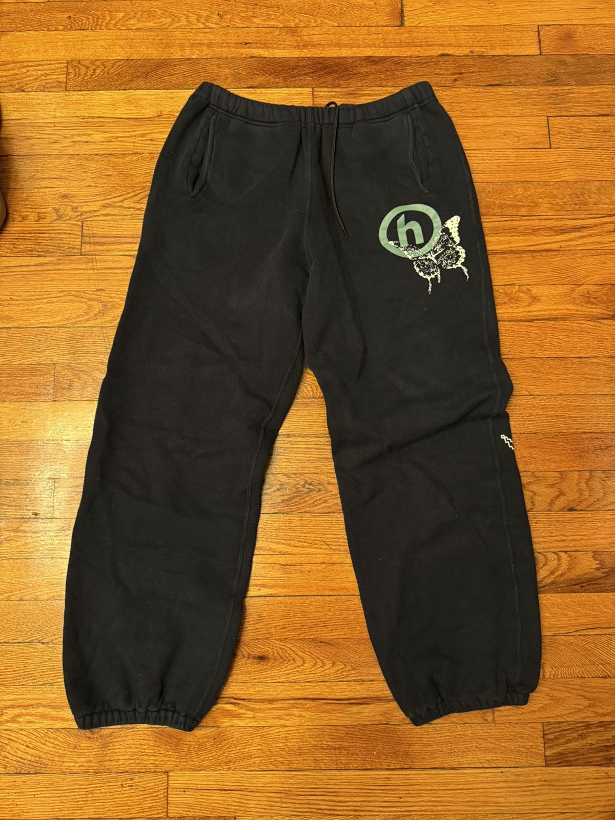 HIDDEN × Needles Needles Hidden NY Pixel Butterfly Sweatpants in Navy Medium Size US 34 / EU 50 - 1 Thumbnail