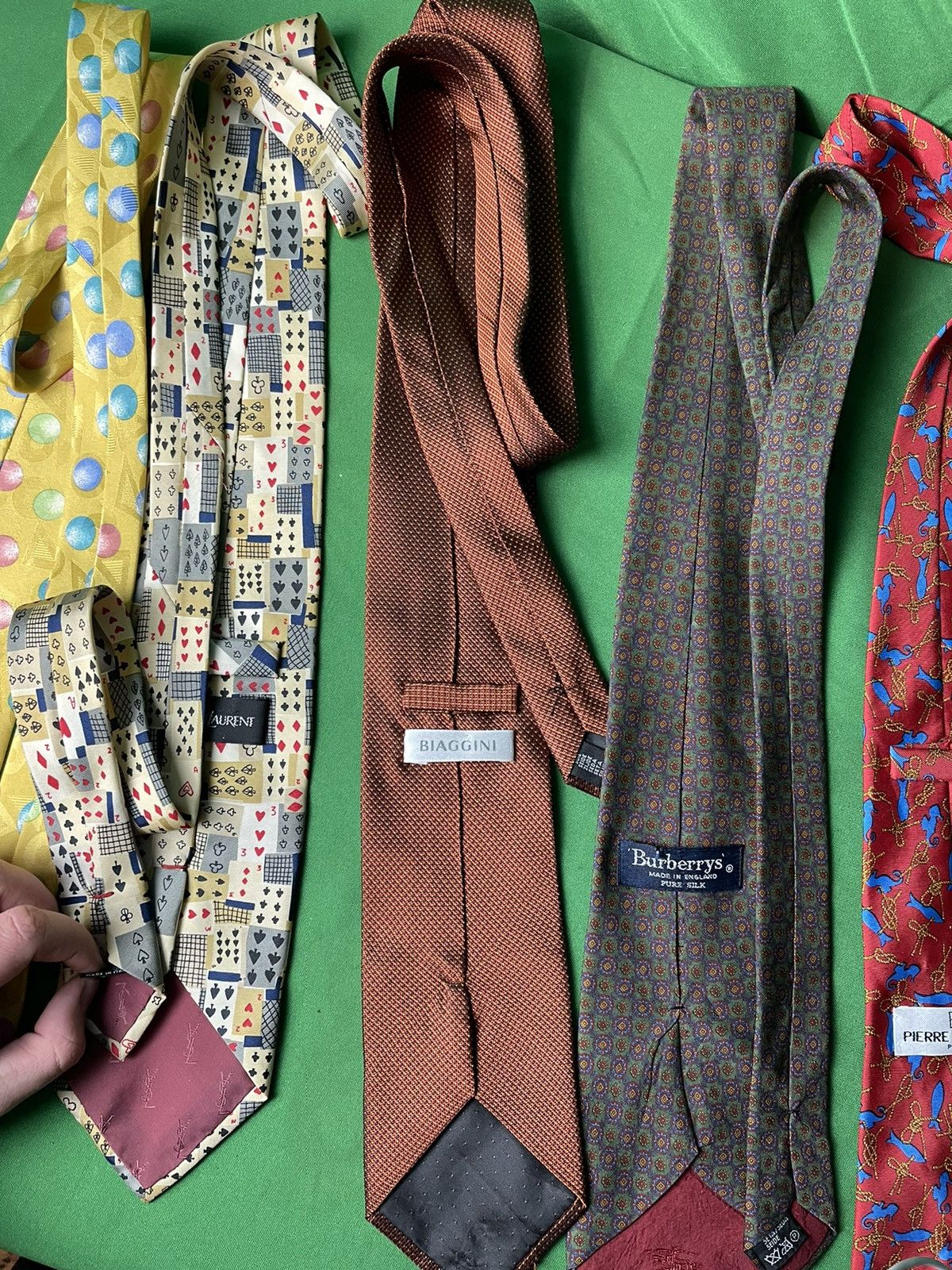 Kenzo × Vintage × Yves Saint Laurent lot of 5 vintage tie Burberrys, YSL, KENZO, made in Italy Size ONE SIZE - 9 Thumbnail