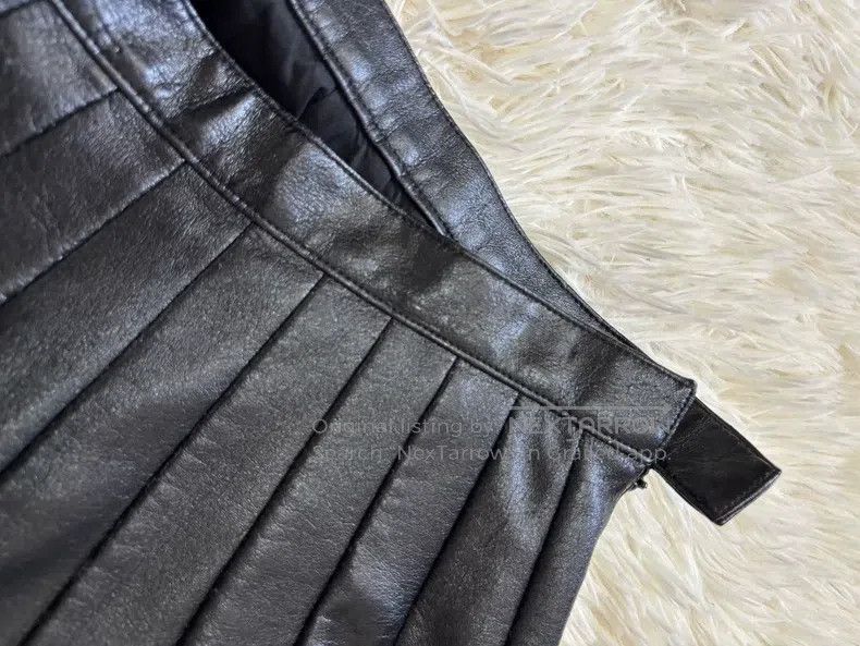 Comme des Garcons Comme Des Garcons size S Pleated skirt, leather skirt Size 23" - 4 Thumbnail