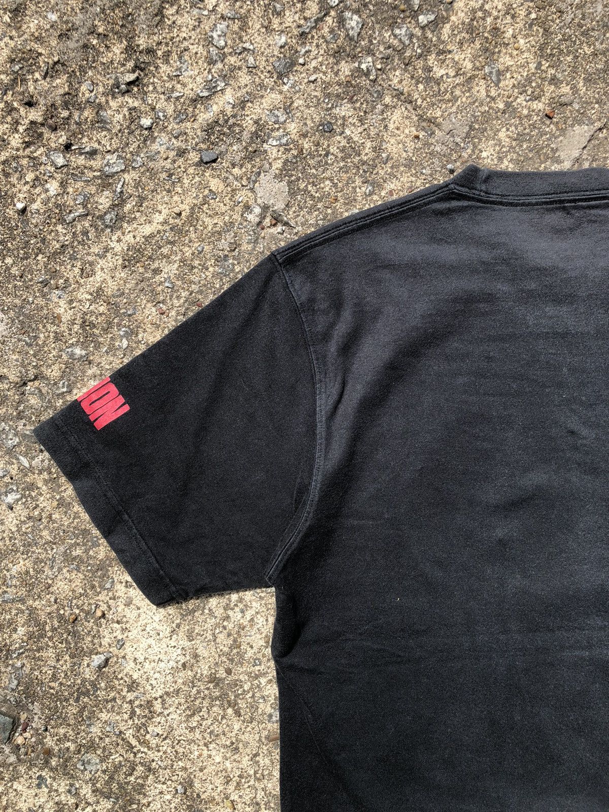 Vision Streetwear Vintage Sunfaded Y2K Vision Street Wear Logo Tee Size US M / EU 48-50 / 2 - 13 Thumbnail