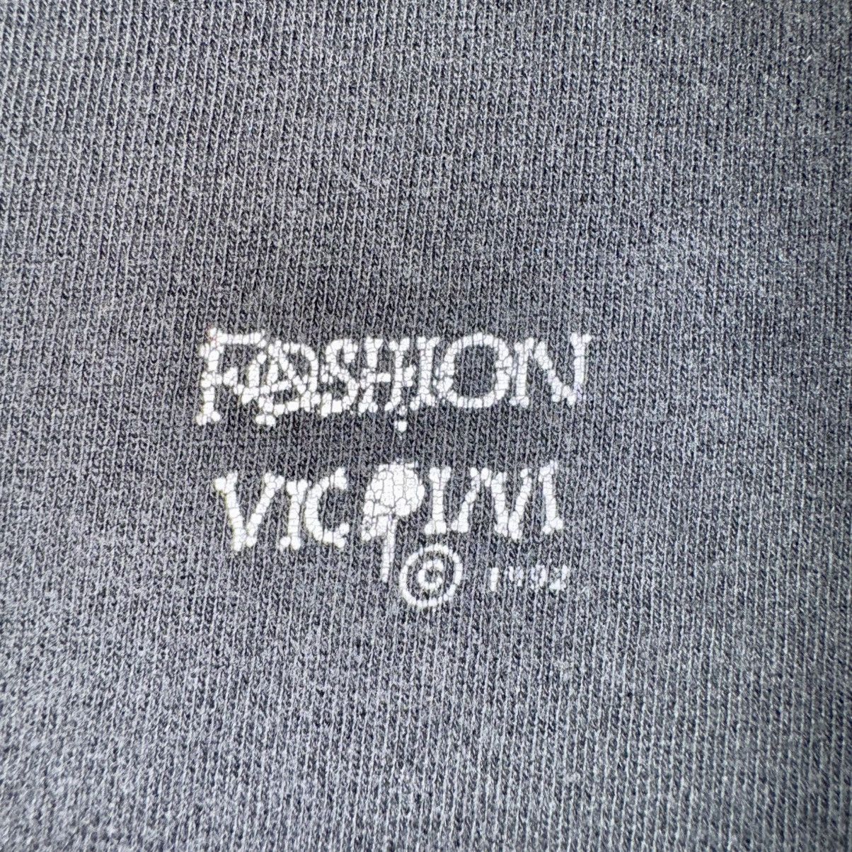 Vintage Vintage Fashion Victim Name Your Poison Tee Large Size US L / EU 52-54 / 3 - 8 Thumbnail
