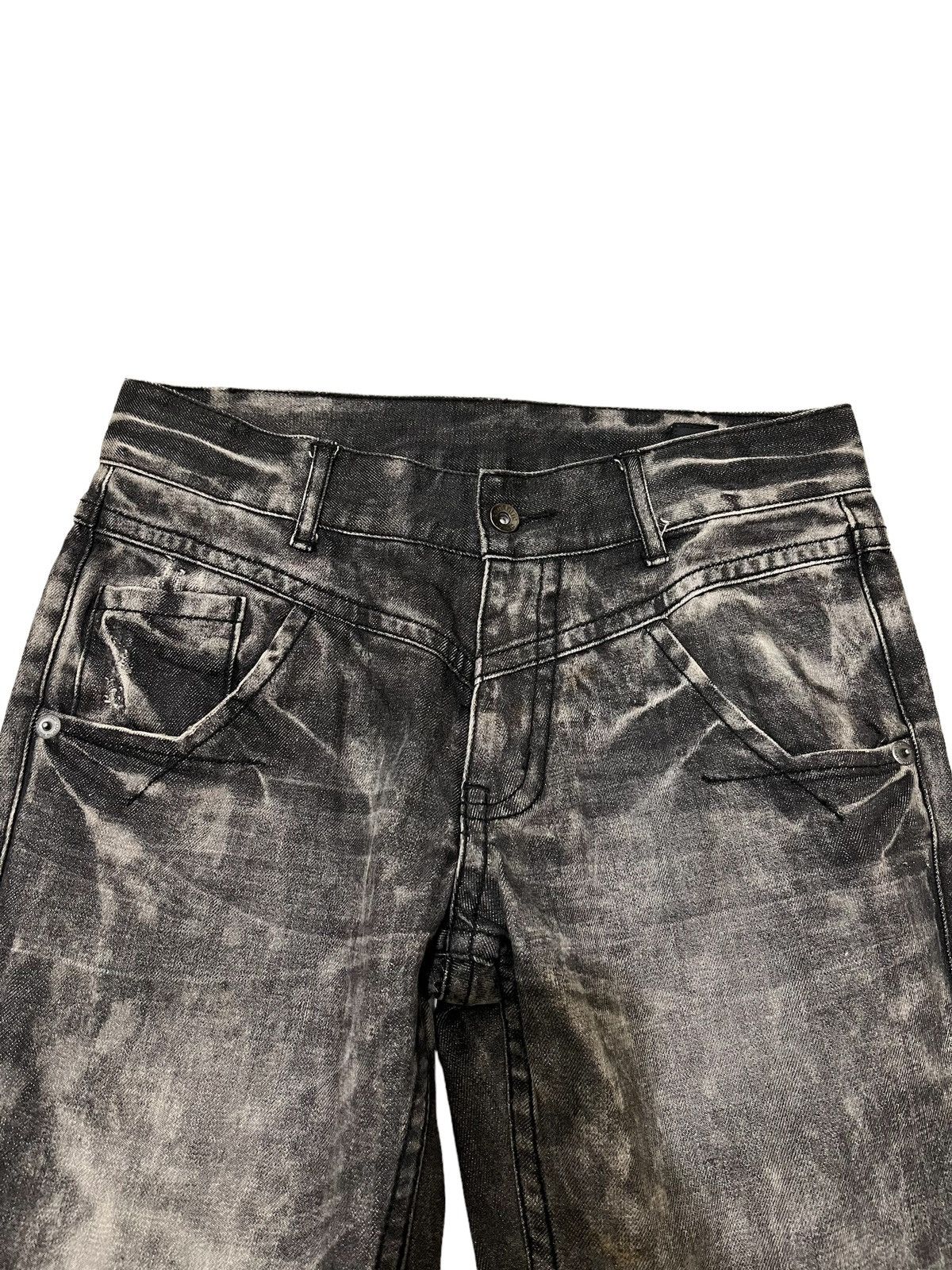 If Six Was Nine × Japanese Brand × Le Grande Bleu (L.G.B.) Semantic design acid wash jeans Size US 29 - 4 Thumbnail
