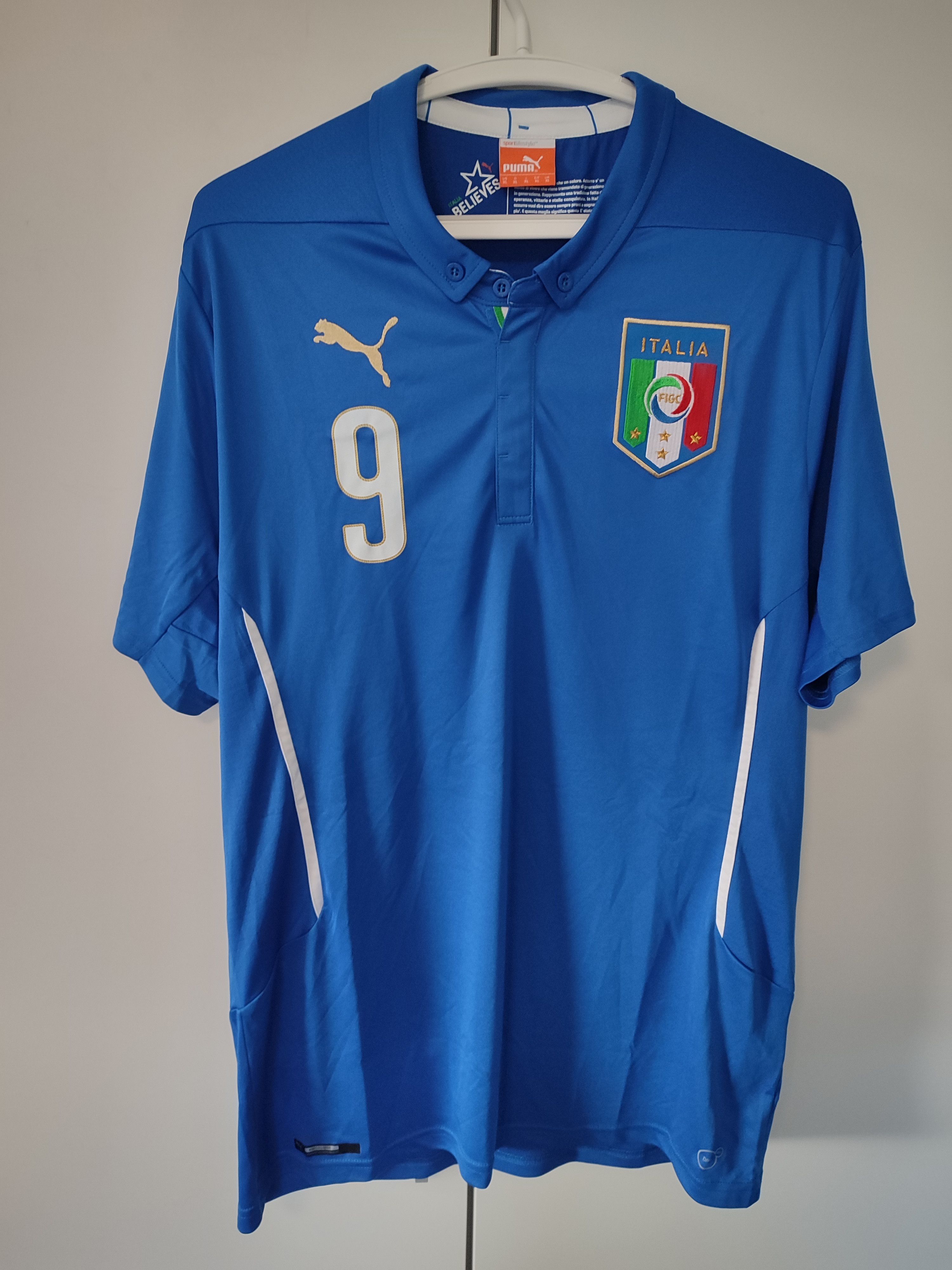Puma ITALY 2014-15 HOME FOOTBALL Kit SHIRT #9 BALOTELLI Size US XL / EU 56 / 4 - 3 Thumbnail