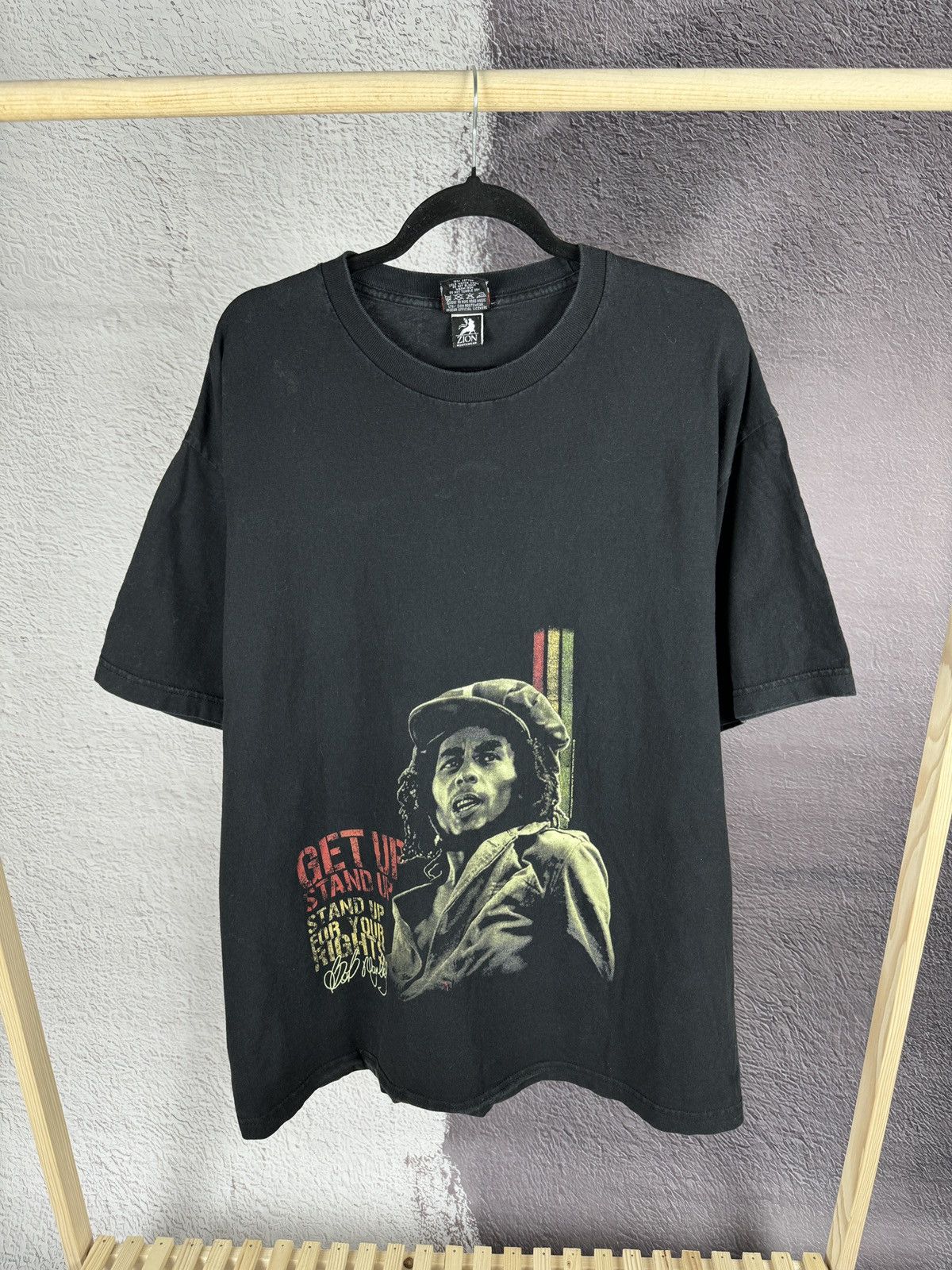Bob Marley Zion Rootswear Bob Marley vintage 2007 Get Up band tee shirt Size US XL / EU 56 / 4 - 1 Thumbnail