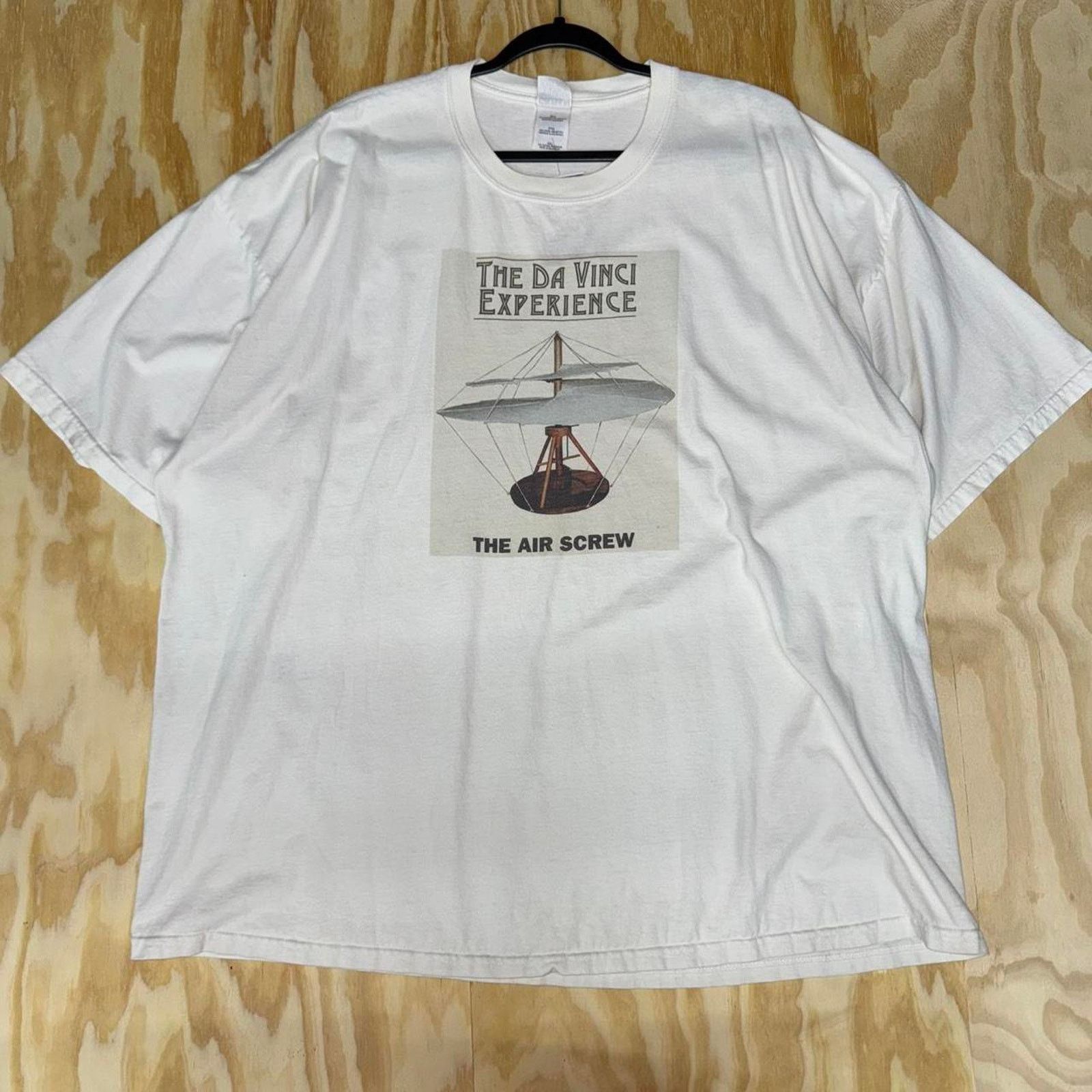Gildan Vintage y2k da vinci museum 2000s tourist t-shirt Size US XXL / EU 58 / 5 - 1 Thumbnail
