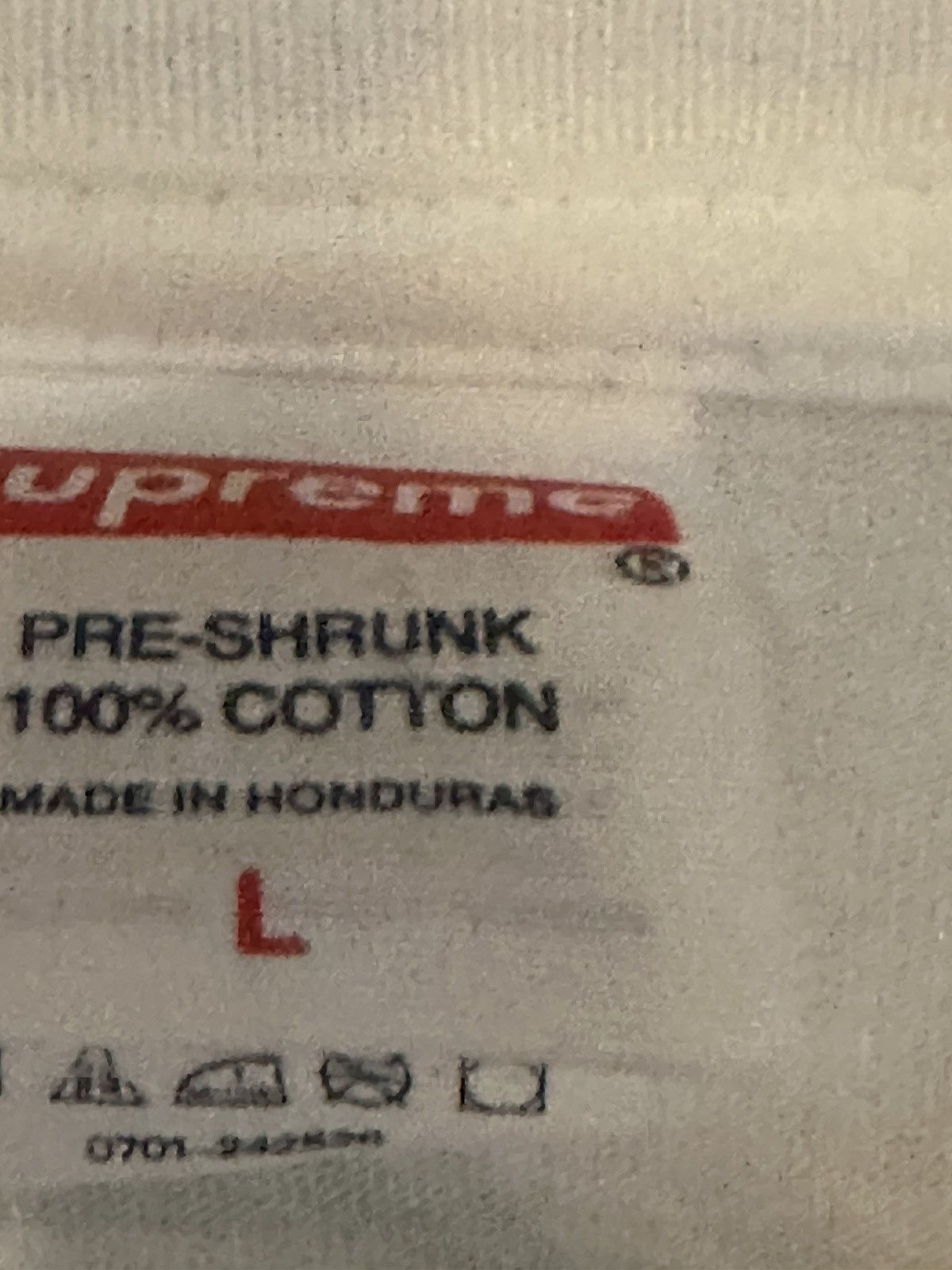 Supreme Supreme white green glitter forever outshine t shirt Size US L / EU 52-54 / 3 - 5 Thumbnail
