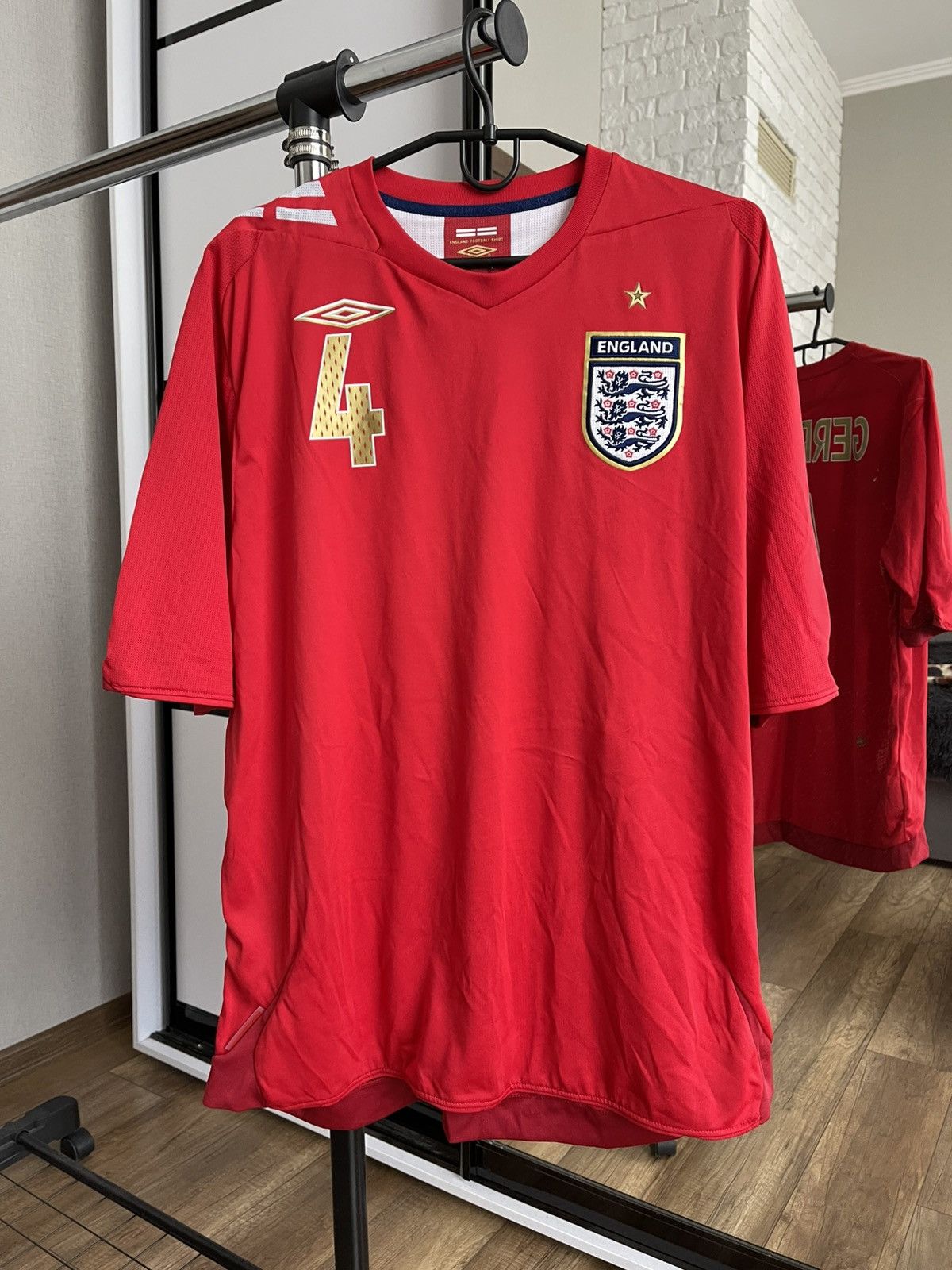 Umbro 2006/2008 Umbro England Gerrard Vintage Soccer Jersey Shirt Size US XL / EU 56 / 4 - 3 Thumbnail