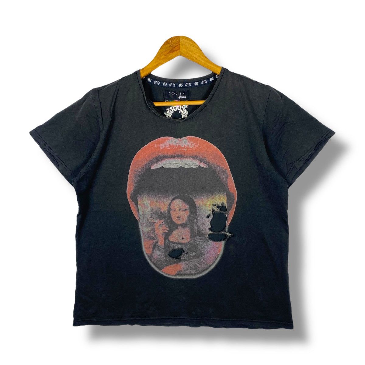 Japanese Brand Trashed Sunfaded GLAMB x MONALISA Graphic Tee Shirt Size 1 Size US M / EU 48-50 / 2 - 1 Thumbnail