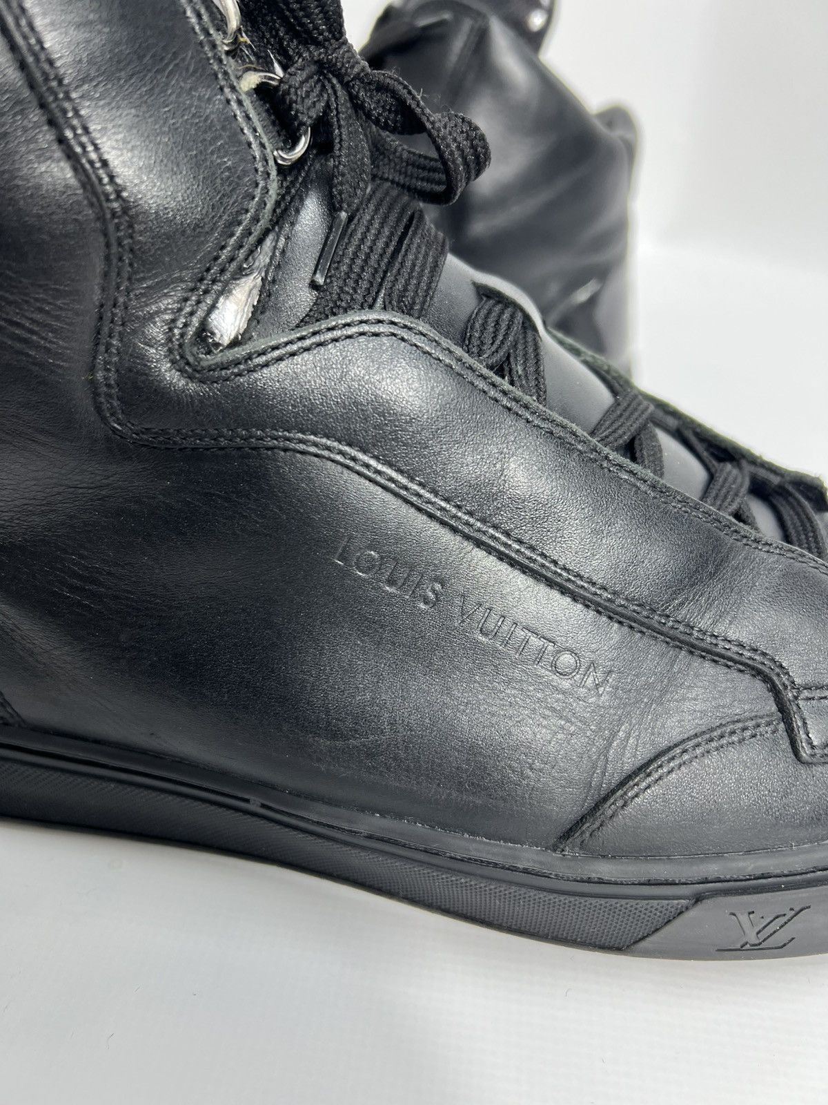 Louis Vuitton Vintage streetwear Louis Vuitton Leather Sneakers Sz UK 7.5 Size US 8.5 / EU 41-42 - 14 Thumbnail