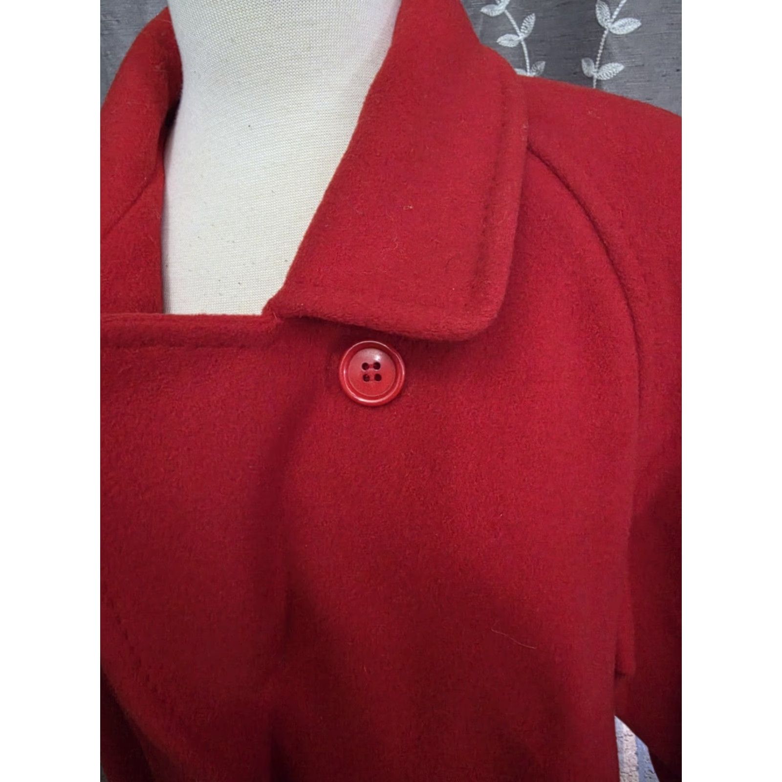 Vintage VINTAGE Fashionbilt Women's Coat Overcoat 60s 100% Wool Red Long L/XL Modern Classic USA Size L / US 10 / IT 46 - 5 Thumbnail
