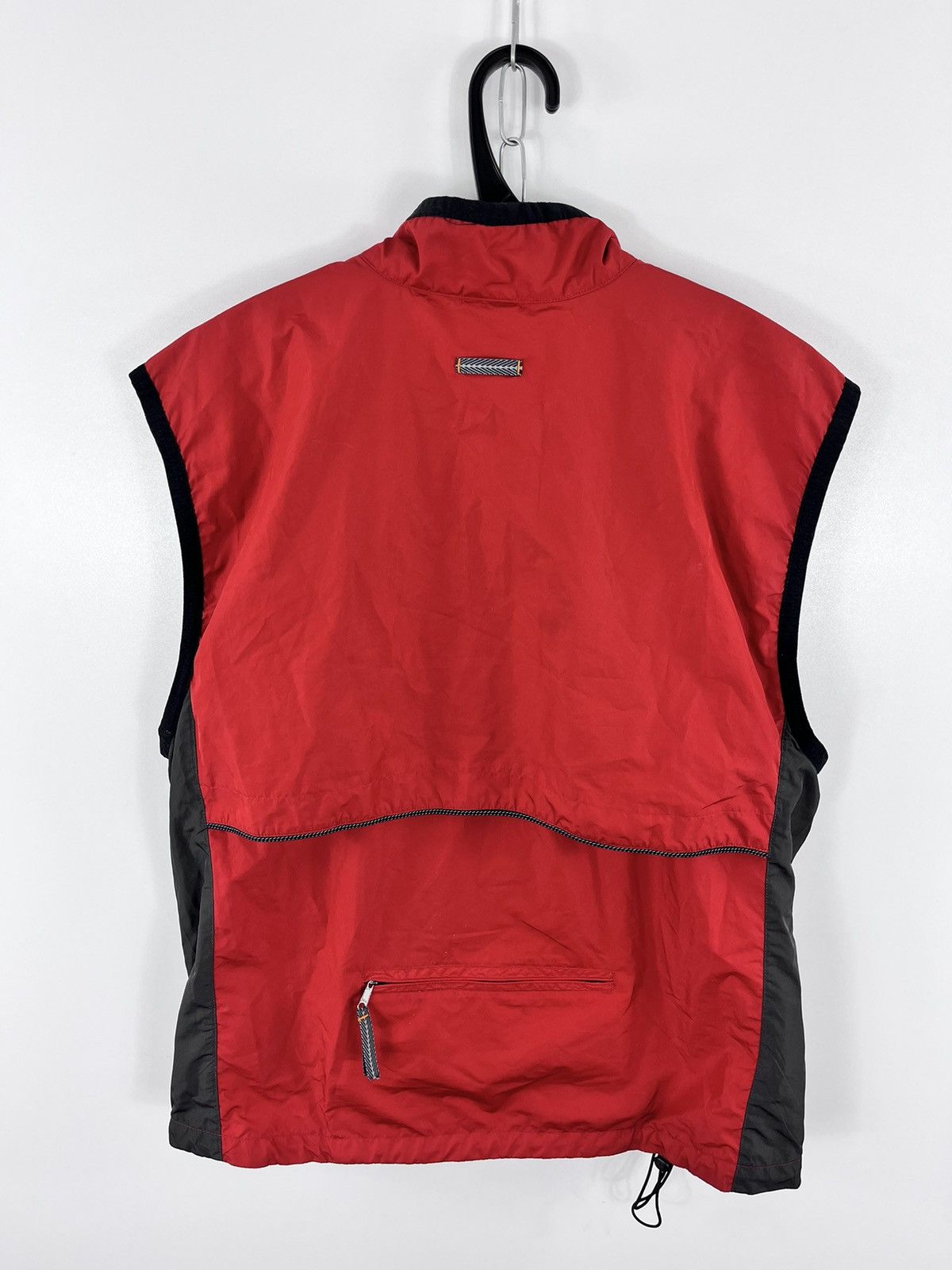 Nike Vintage Nike Nylon Embroidery Swoosh Logo Red Vest Size L Size US M / EU 48-50 / 2 - 2 Thumbnail