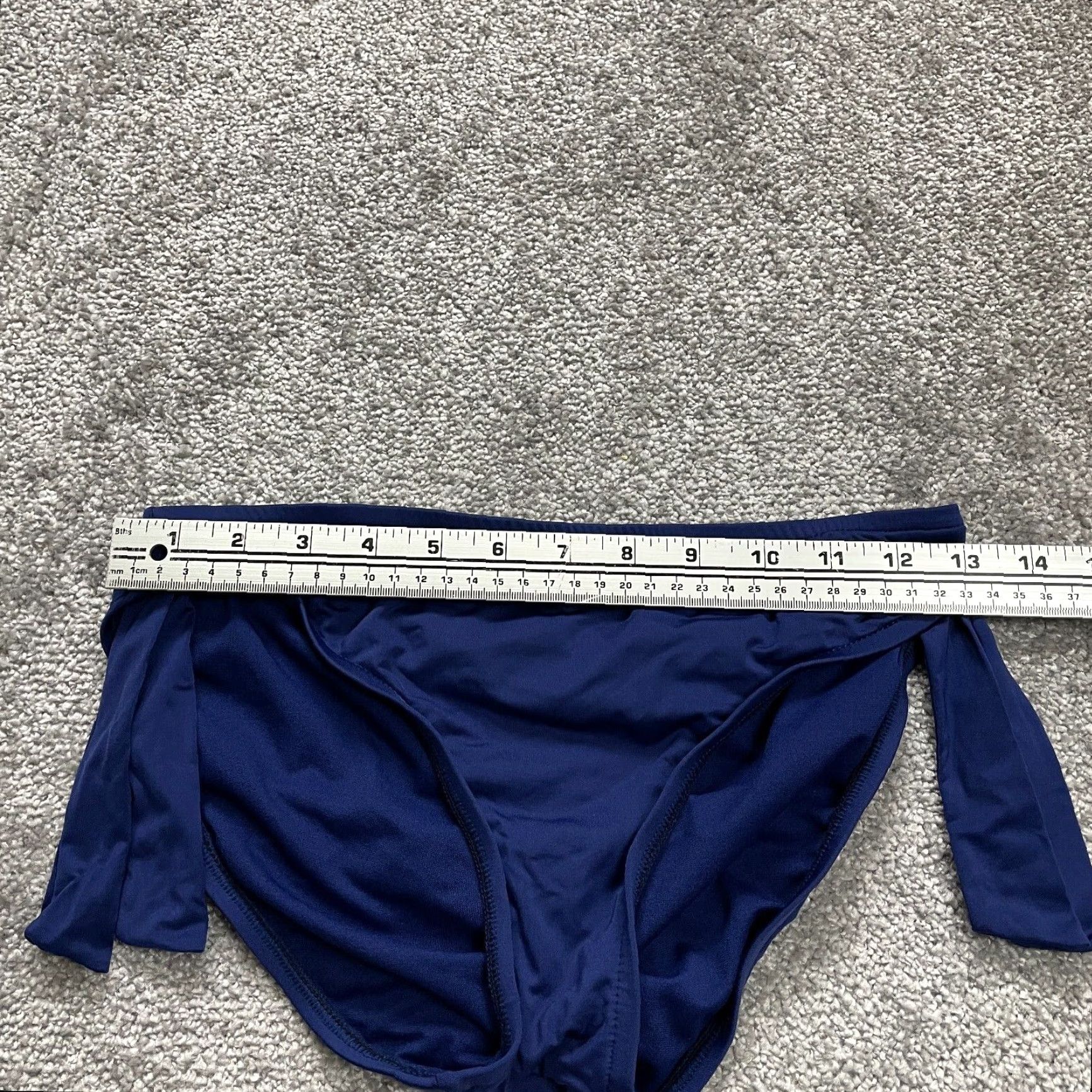 Mossimo VINTAGE Mossimo Bikini Bottom Women's Small Solid Blue Side Lace Swimsuit Summer Beach Size 28" / US 6 / IT 42 - 6 Thumbnail