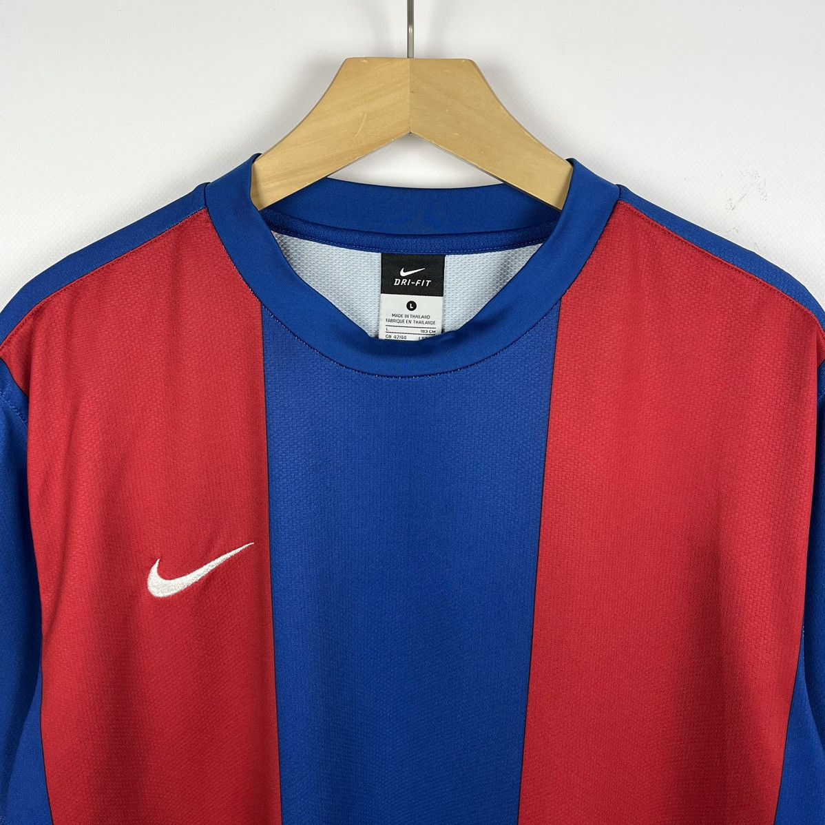 Nike Vintage Nike Bloke core swoosh drill soccer jersey tee 00’s Size US L / EU 52-54 / 3 - 2 Thumbnail
