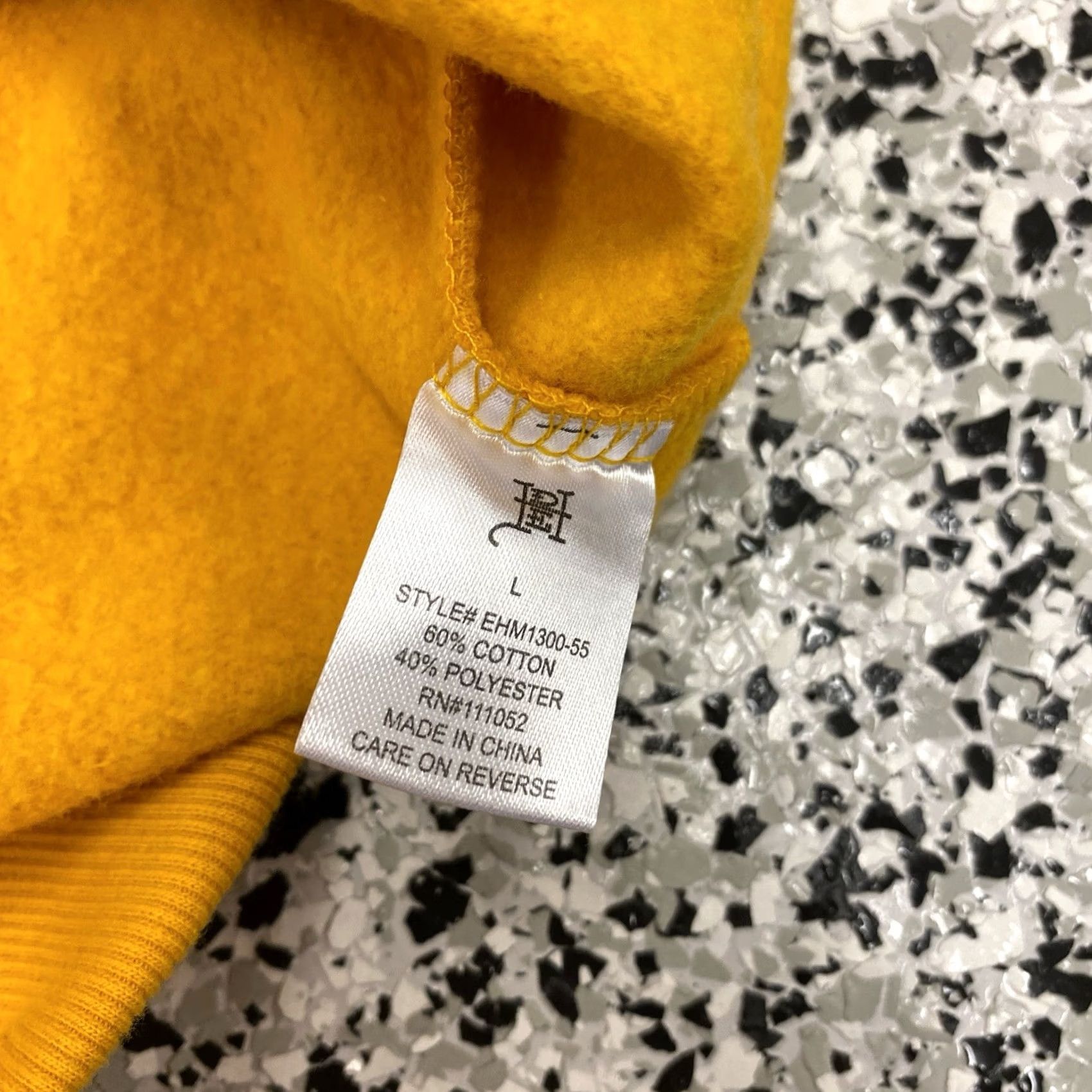 Ed Hardy VINTAGE Ed Hardy Yellow Hoodie Black Panther Pullover Sweatshirt Men's Large EHM1300-55 Size US L / EU 52-54 / 3 - 6 Thumbnail