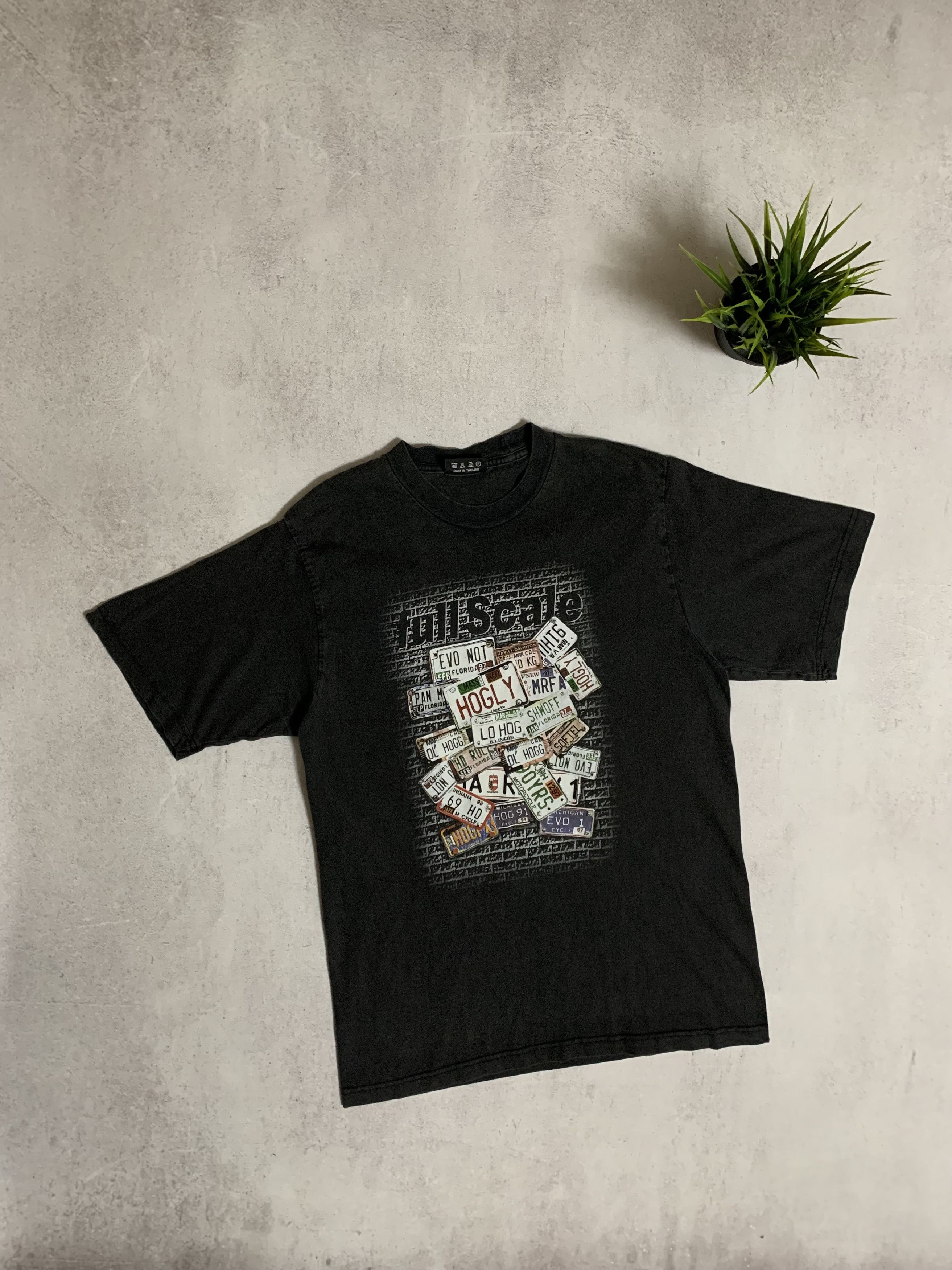 Vintage Vintage Full Scale T Shirt Tee Big Logo Racing Faded 90s Size US M / EU 48-50 / 2 - 1 Thumbnail