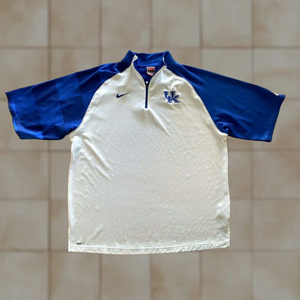 Nike VINTAGE Nike Kentucky Wildcats Team Short Sleeve Shooting Shirt Sz L Warm Up Jersey Size US L / EU 52-54 / 3 - 1 Thumbnail