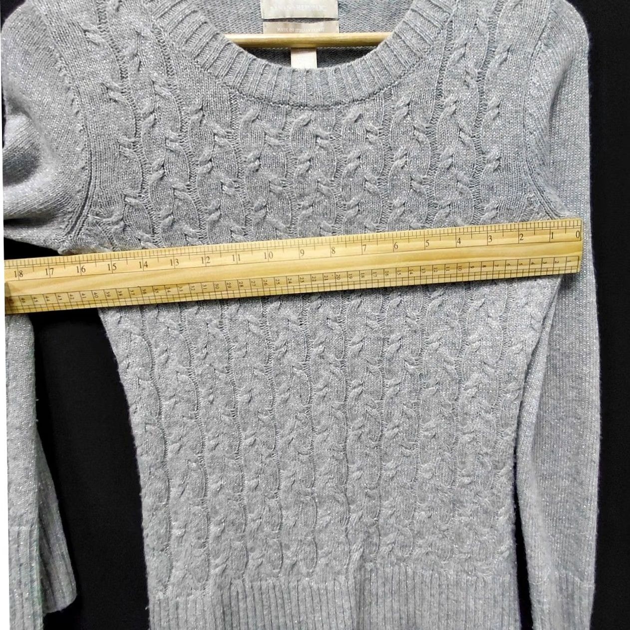 Banana Republic Banana Republic Sweater Womens XS Gray Grey Cable Knit Italian Fabric Size Size XS / US 0-2 / IT 36-38 - 8 Thumbnail