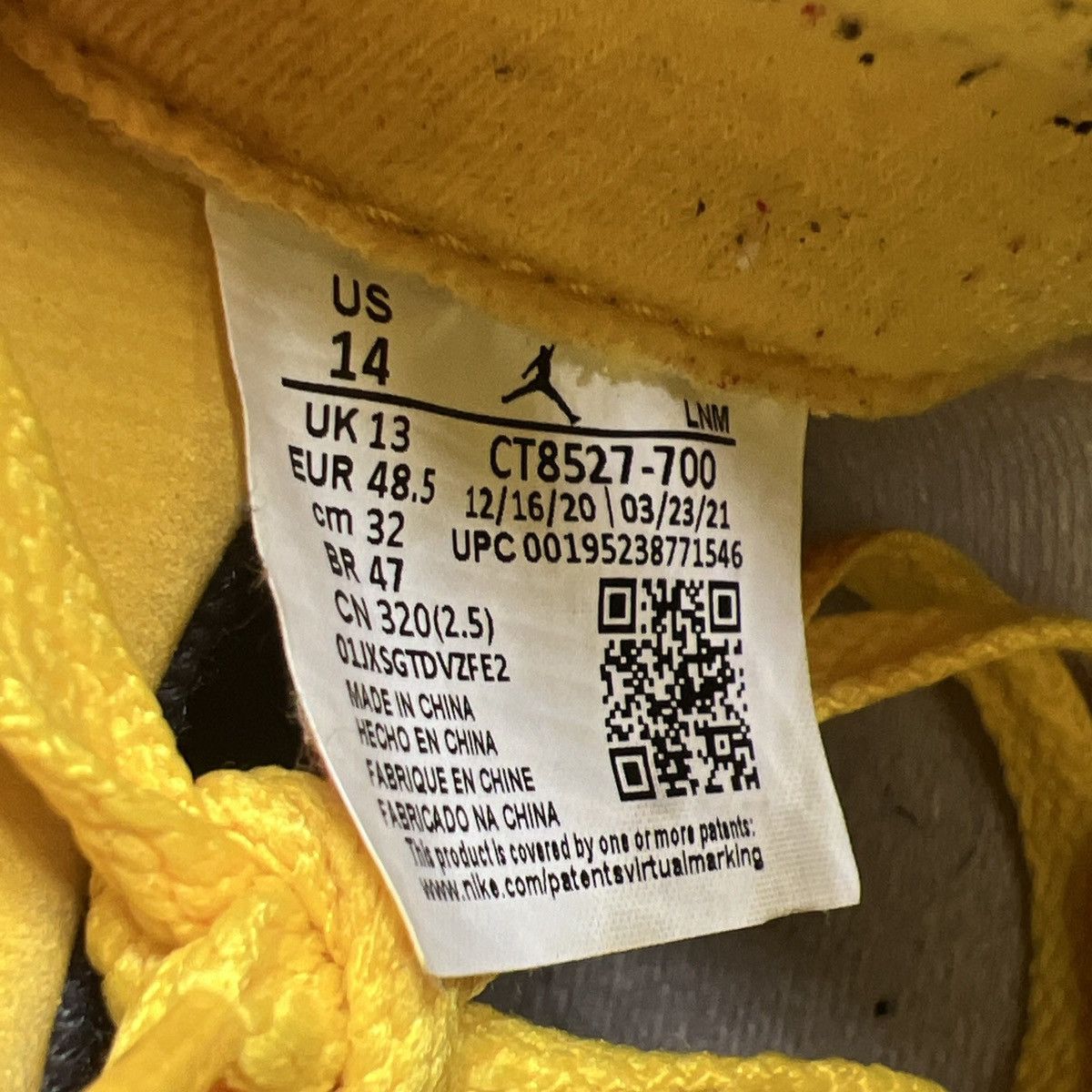 Jordan Brand Air Jordan 4 lightning Size US 14 / EU 47 - 9 Thumbnail