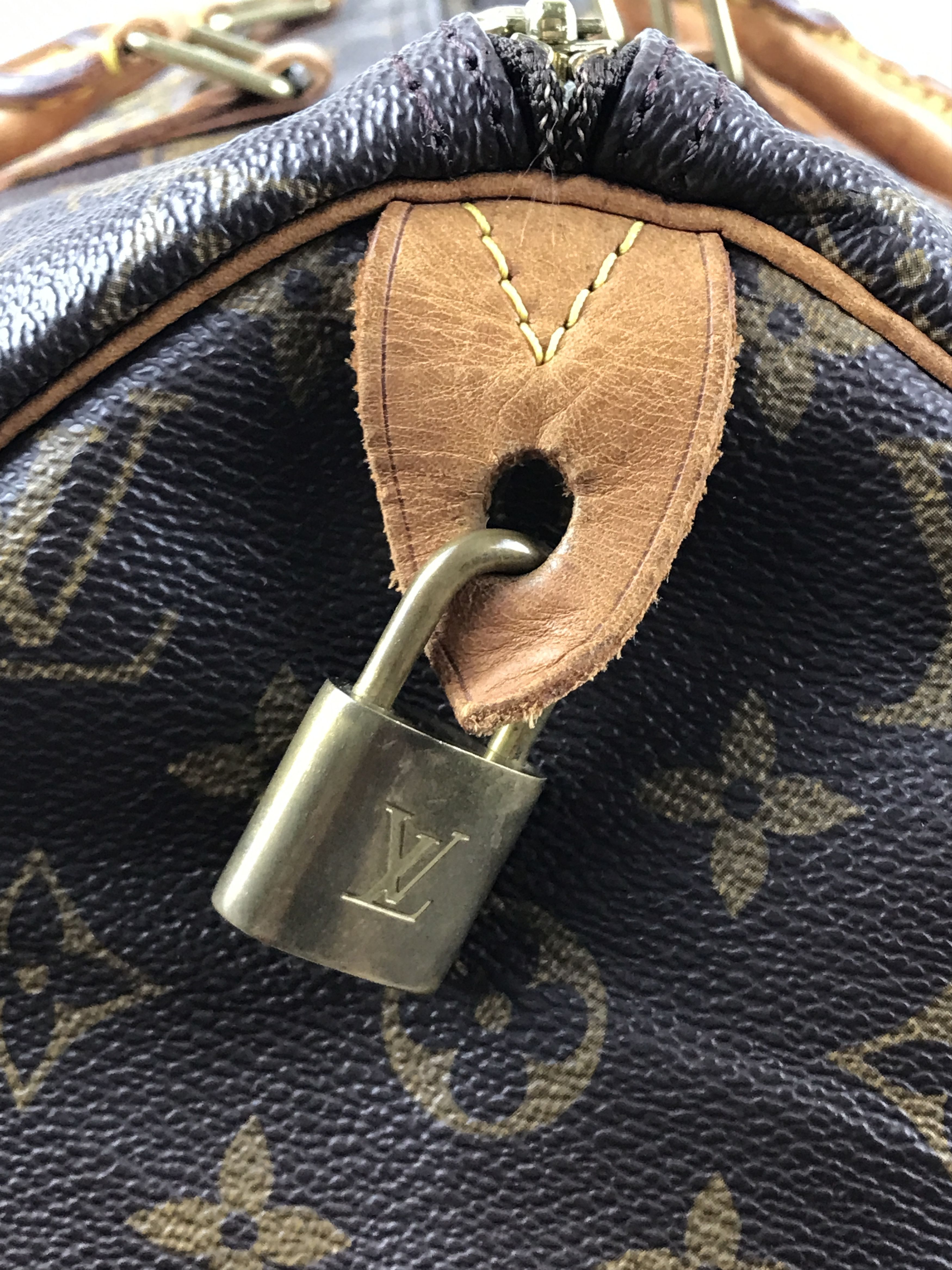 Vintage Louis Vuitton Speedy Monogram