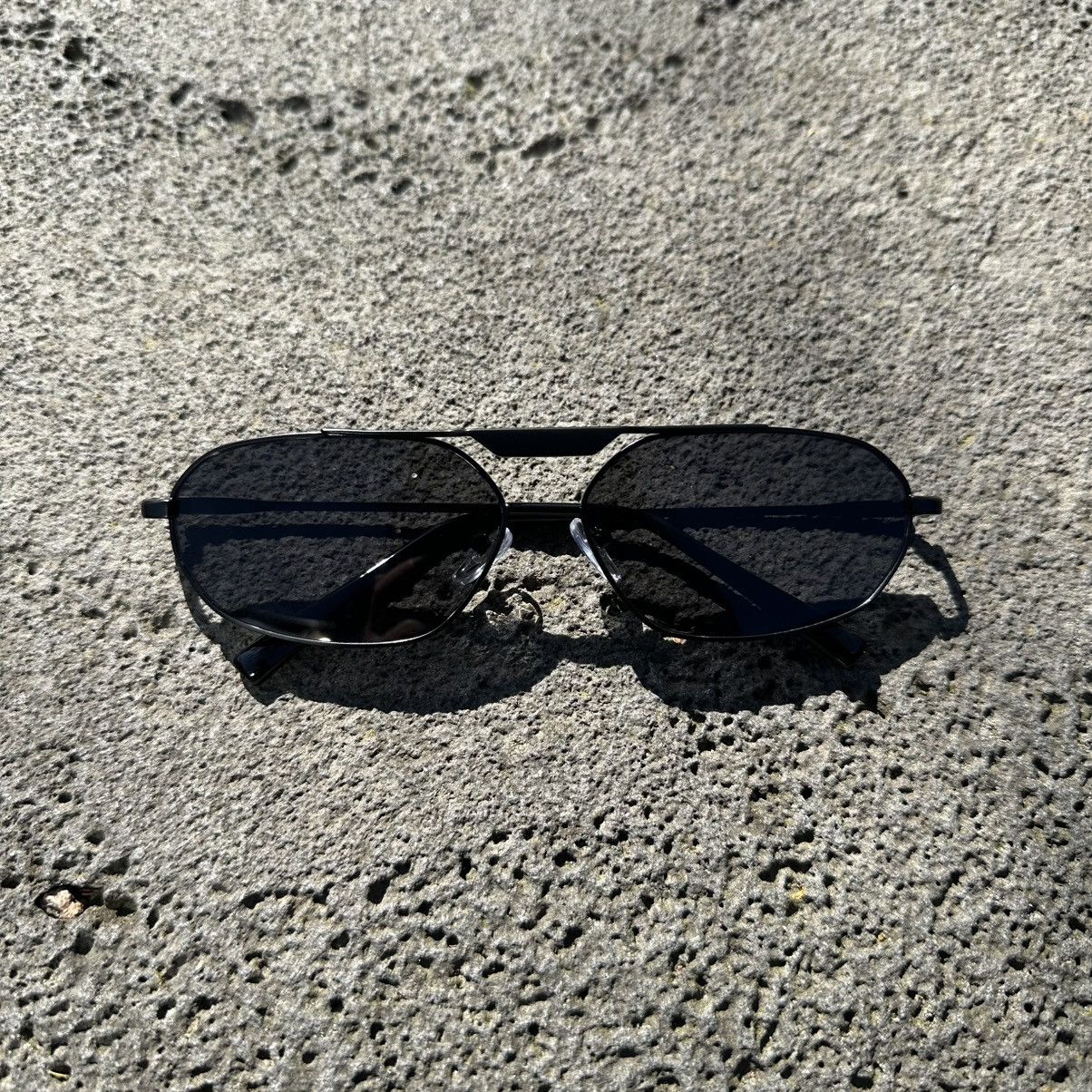 Other SUNGLASSES BRAND NEW CLASSIC RETRO VINTAGE QZ1130-Q9589-01 Size ONE SIZE - 1 Thumbnail