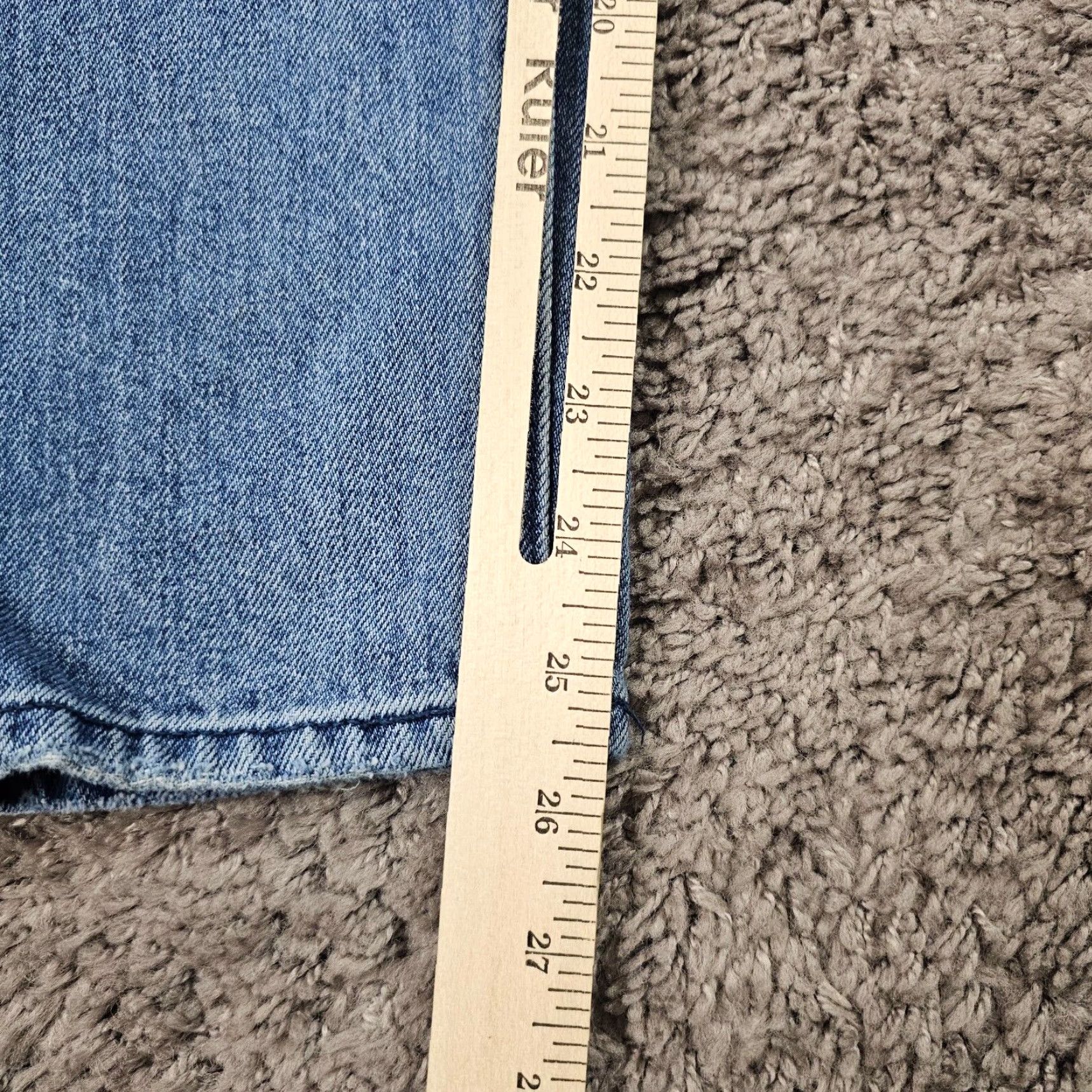 Armani Exchange ARMANI EXCHANGE Jeans Womens 26 High Rise Cropped Light Wash Denim Blue Carrot 24x26 Regular Fit Size 26" / US 2 / IT 38 - 6 Thumbnail